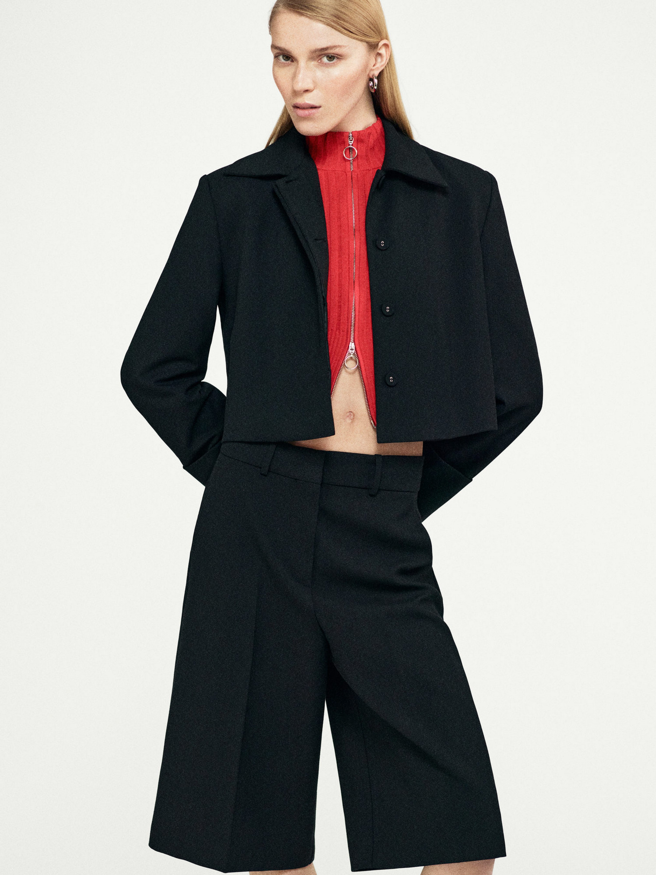 Шорты MANGO Paul модель 67084474_99 Фото