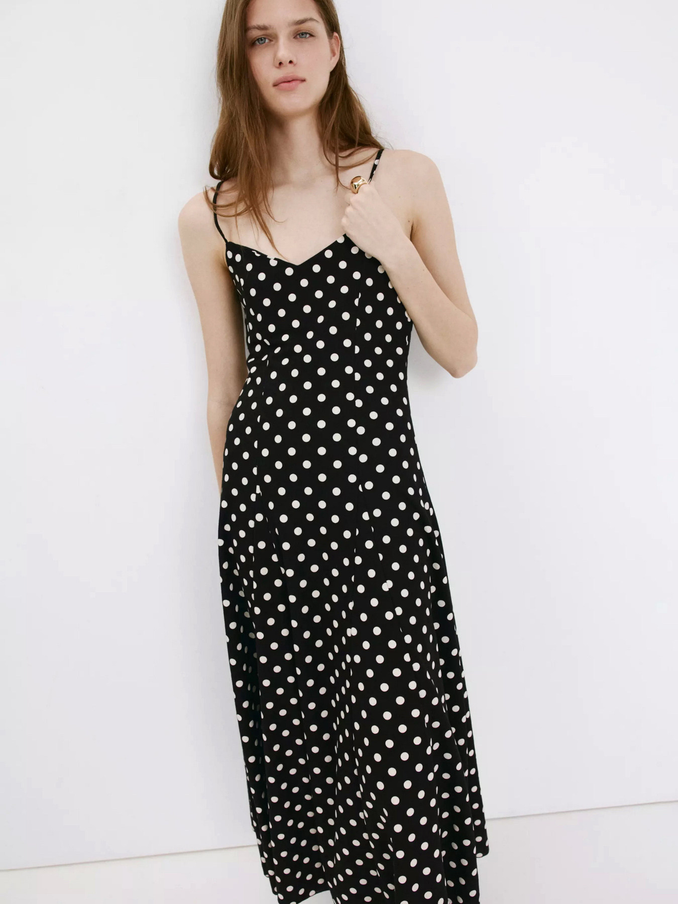 Платья MANGO VALENTIN модель 37081379_99 Фото