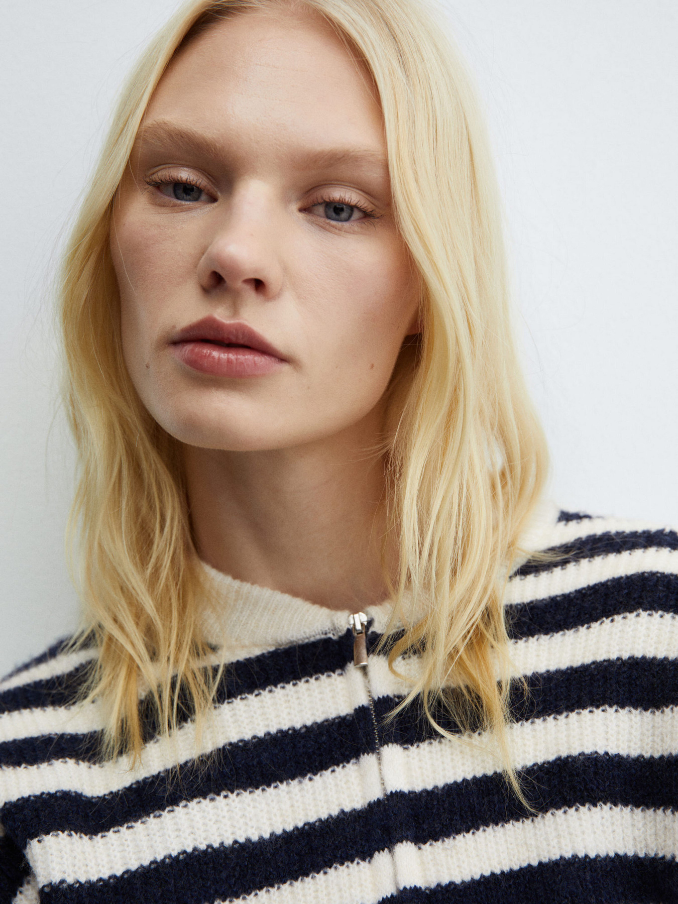 Кардиган MANGO Cadaques модель 67064062_56 Кардиган MANGO Cadaques модель 67064062_56 Фото