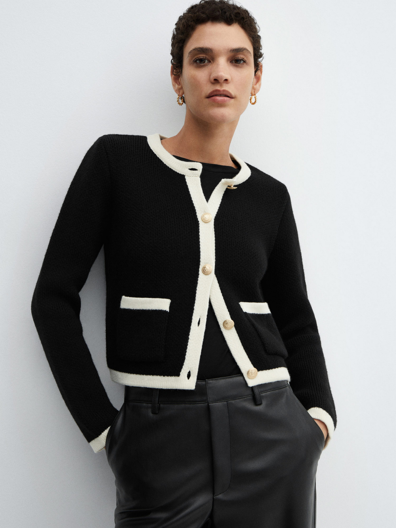 Кардиган MANGO Posh модель 67044062_99 Кардиган MANGO Posh модель 67044062_99 Фото