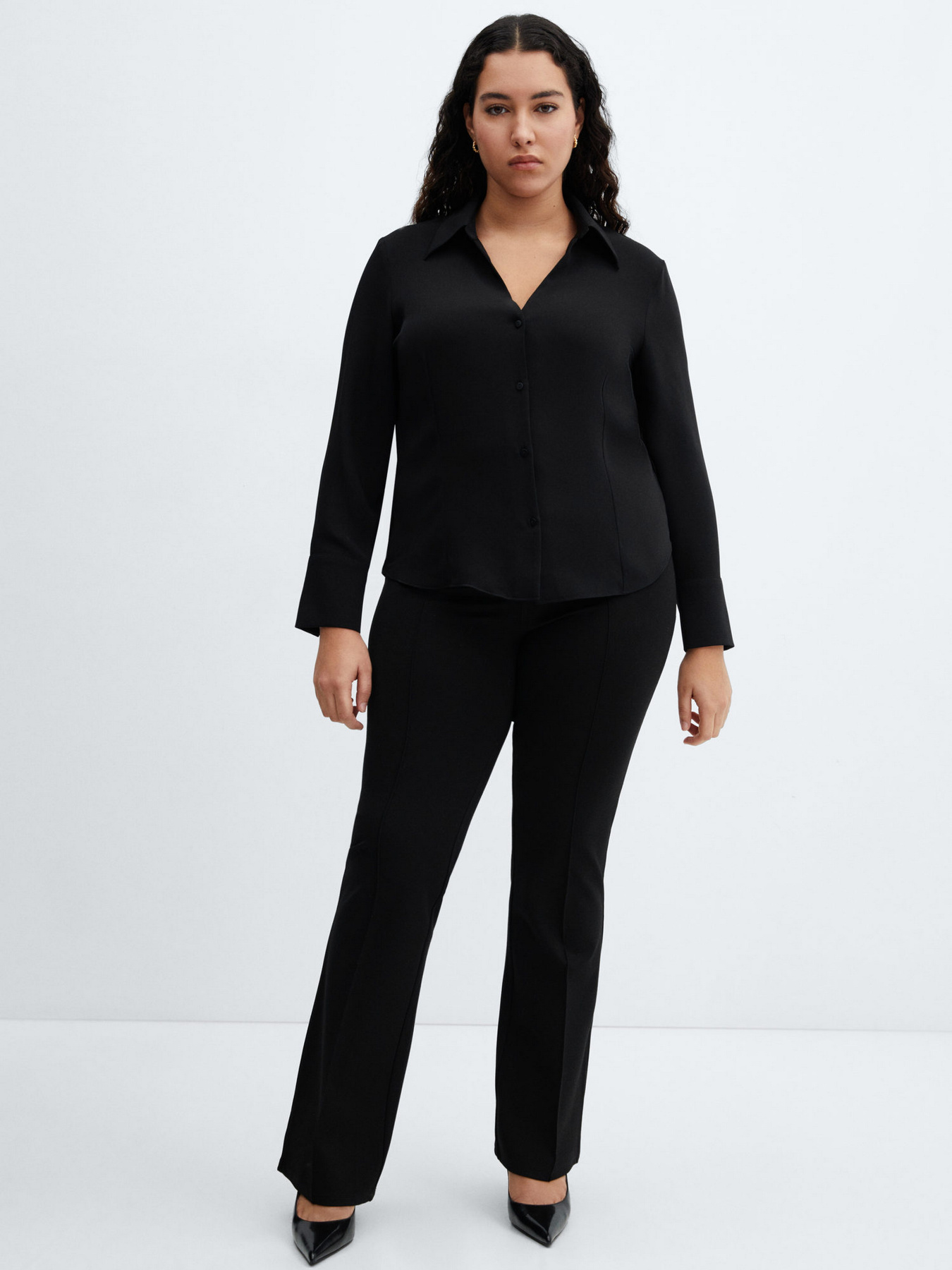 Рубашка повседневная MANGO Ochi модель 67073262_99 Рубашка повседневная MANGO Ochi модель 67073262_99 Фото