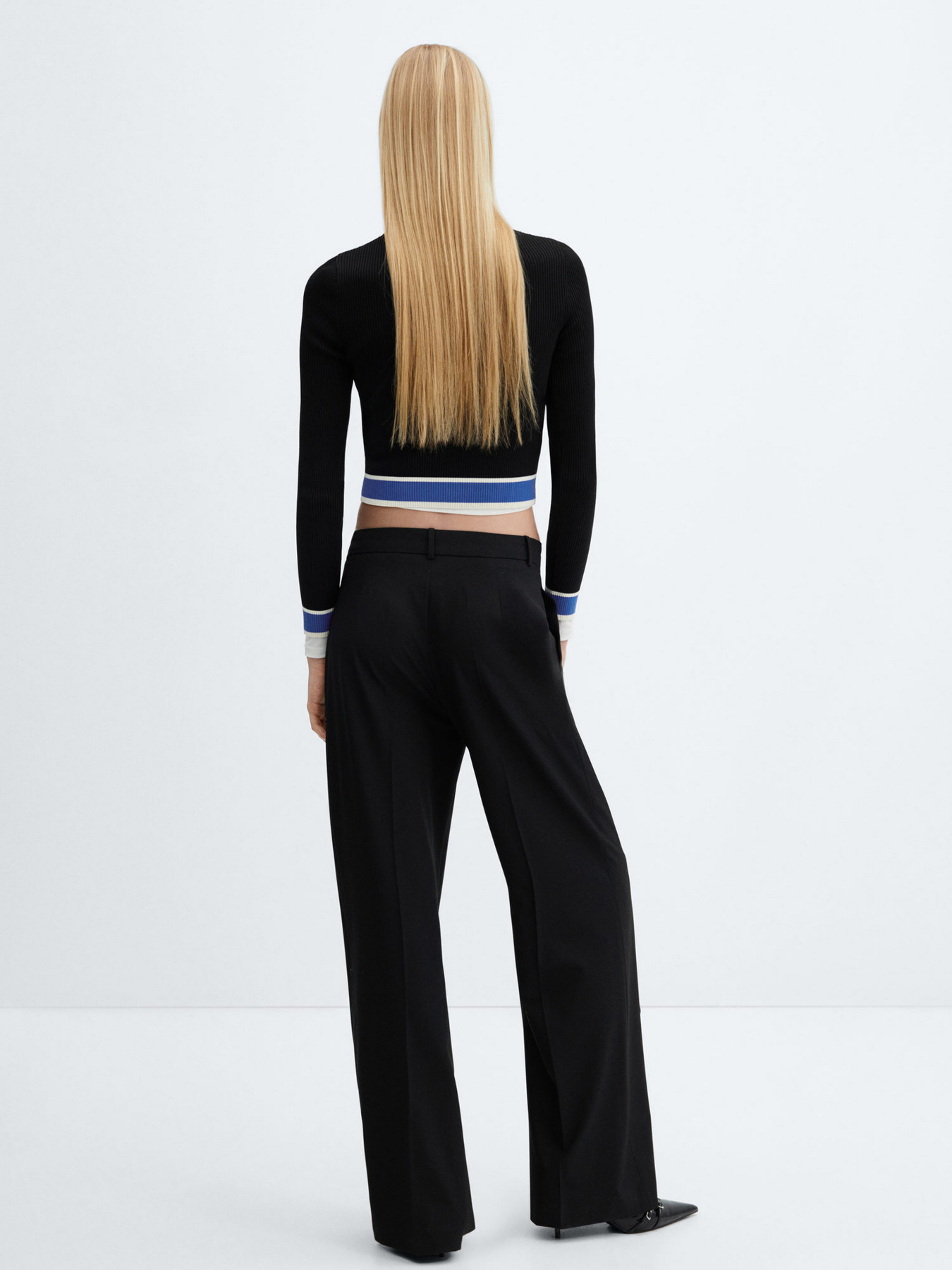 Кофта MANGO Comoung модель 67024069_99 Фото