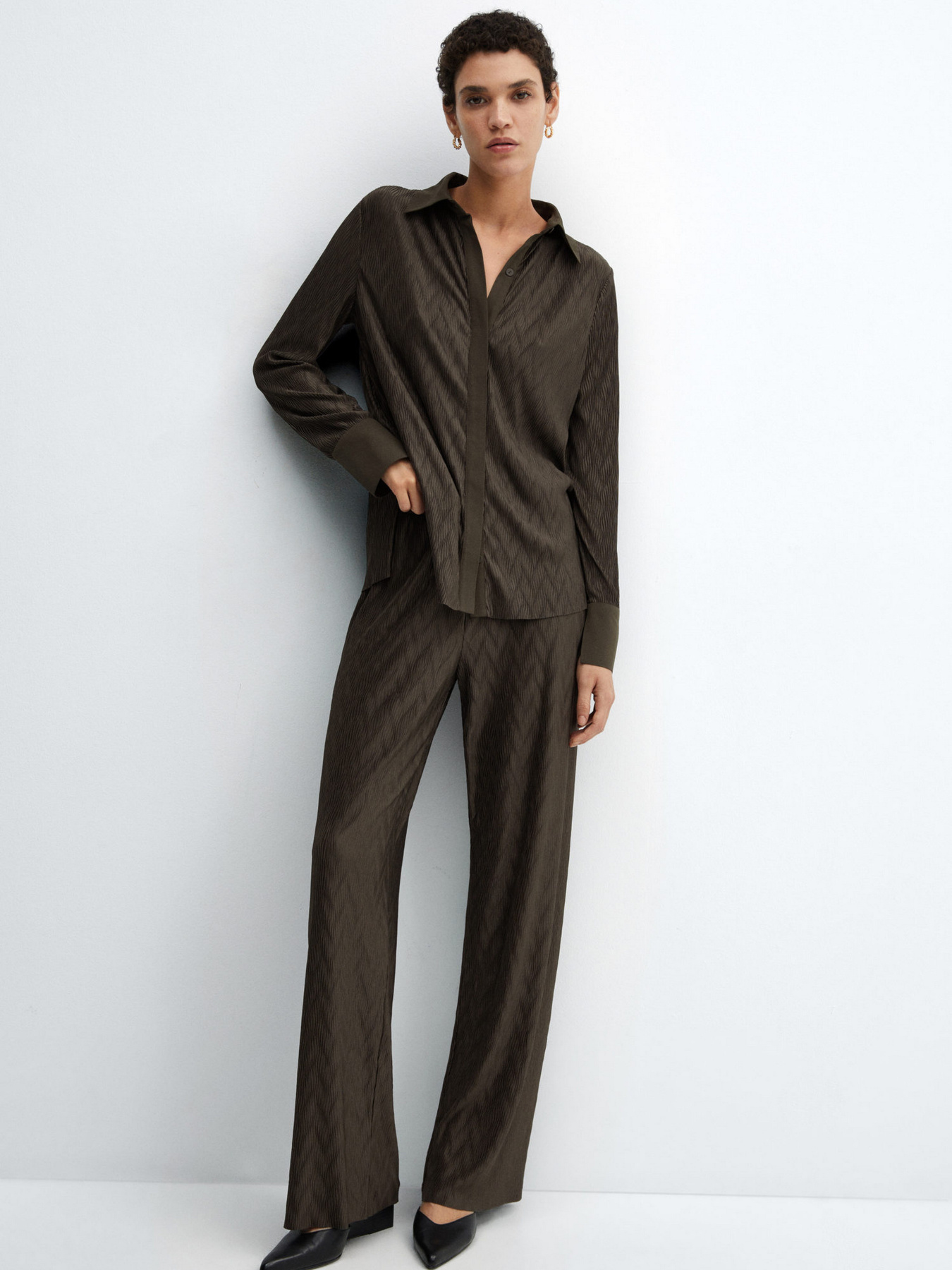 Повсякденні штани MANGO Pili модель 67074040_37 Фото