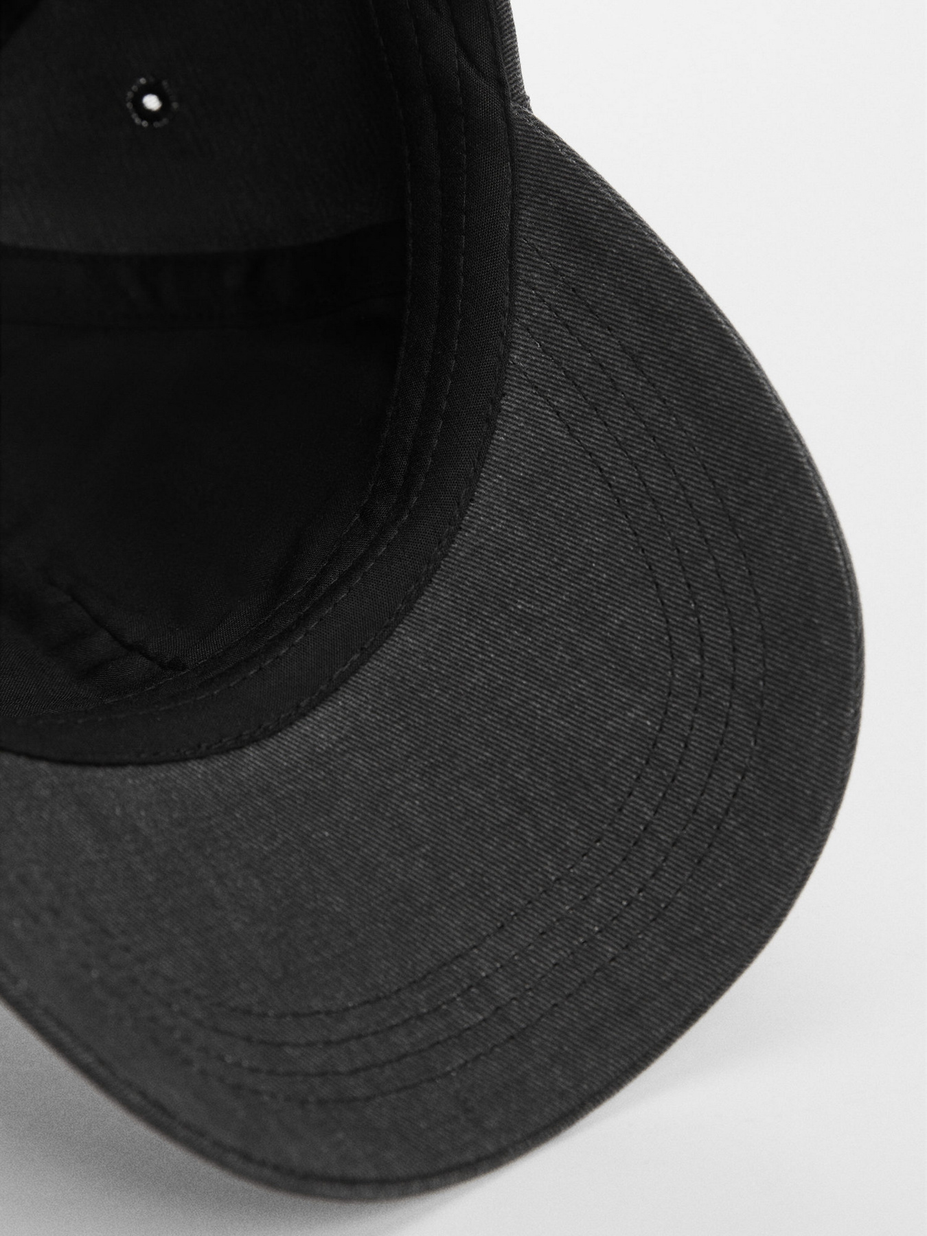 Кепка MANGO Monacob модель 67084025_99 Фото