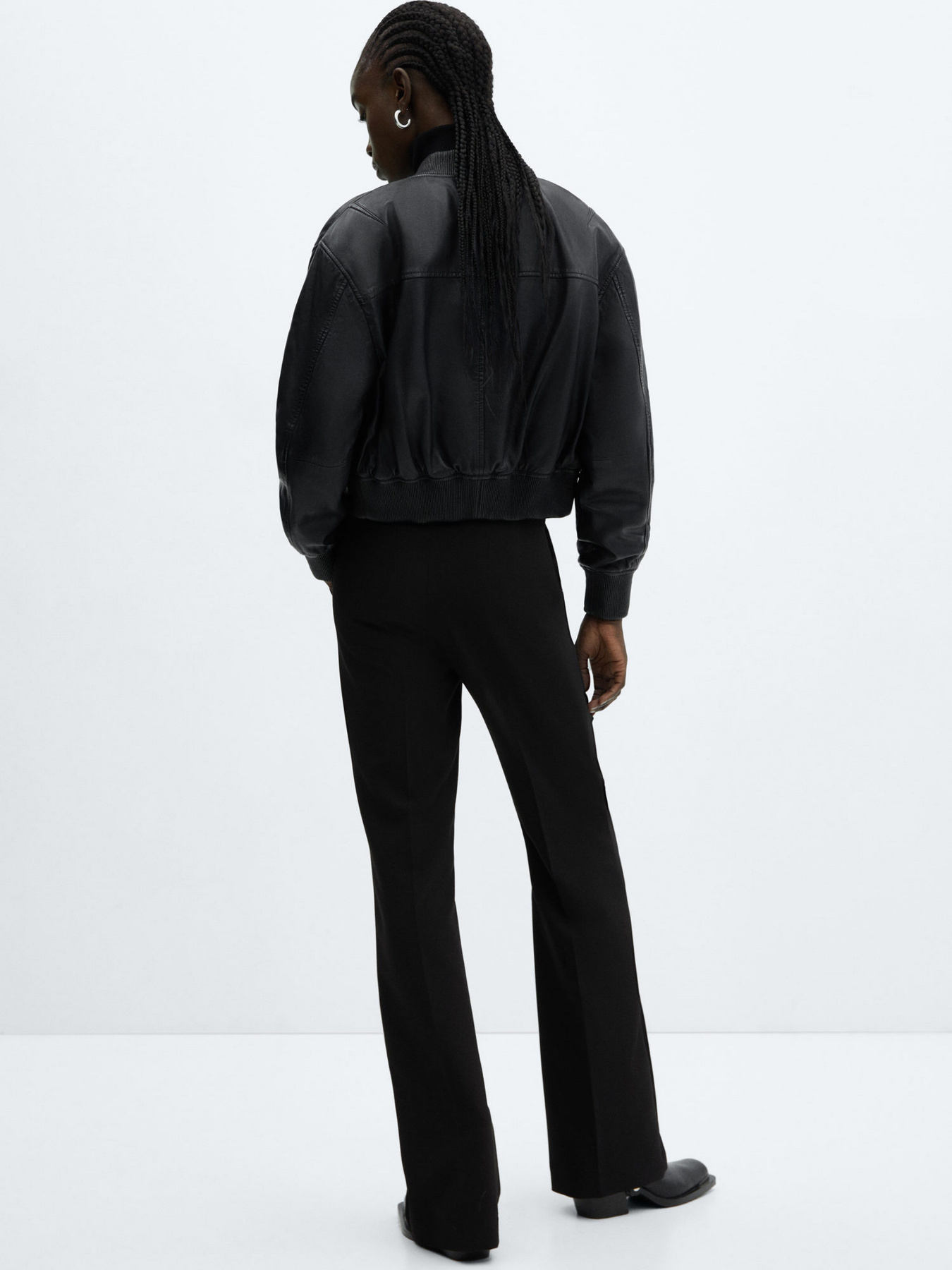 Шкіряна куртка MANGO Fanta модель 67041507_99 Фото