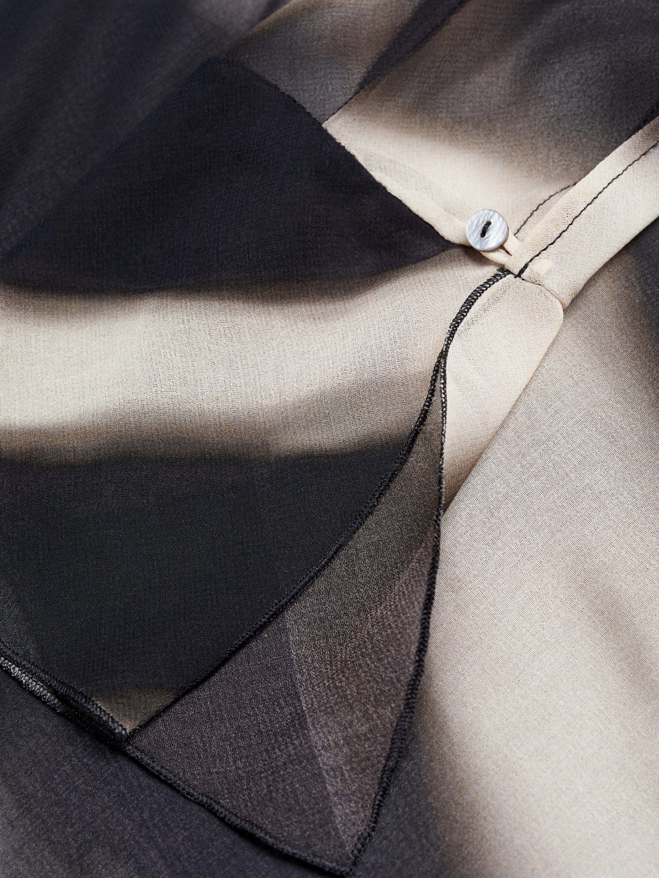 Блуза MANGO Allegra модель 67064791_99 Фото