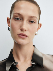 Блуза MANGO Allegra модель 67064791_99 Блуза MANGO Allegra модель 67064791_99 Фото