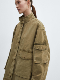 Джинсовая куртка MANGO Africa модель 67066316_37 Фото