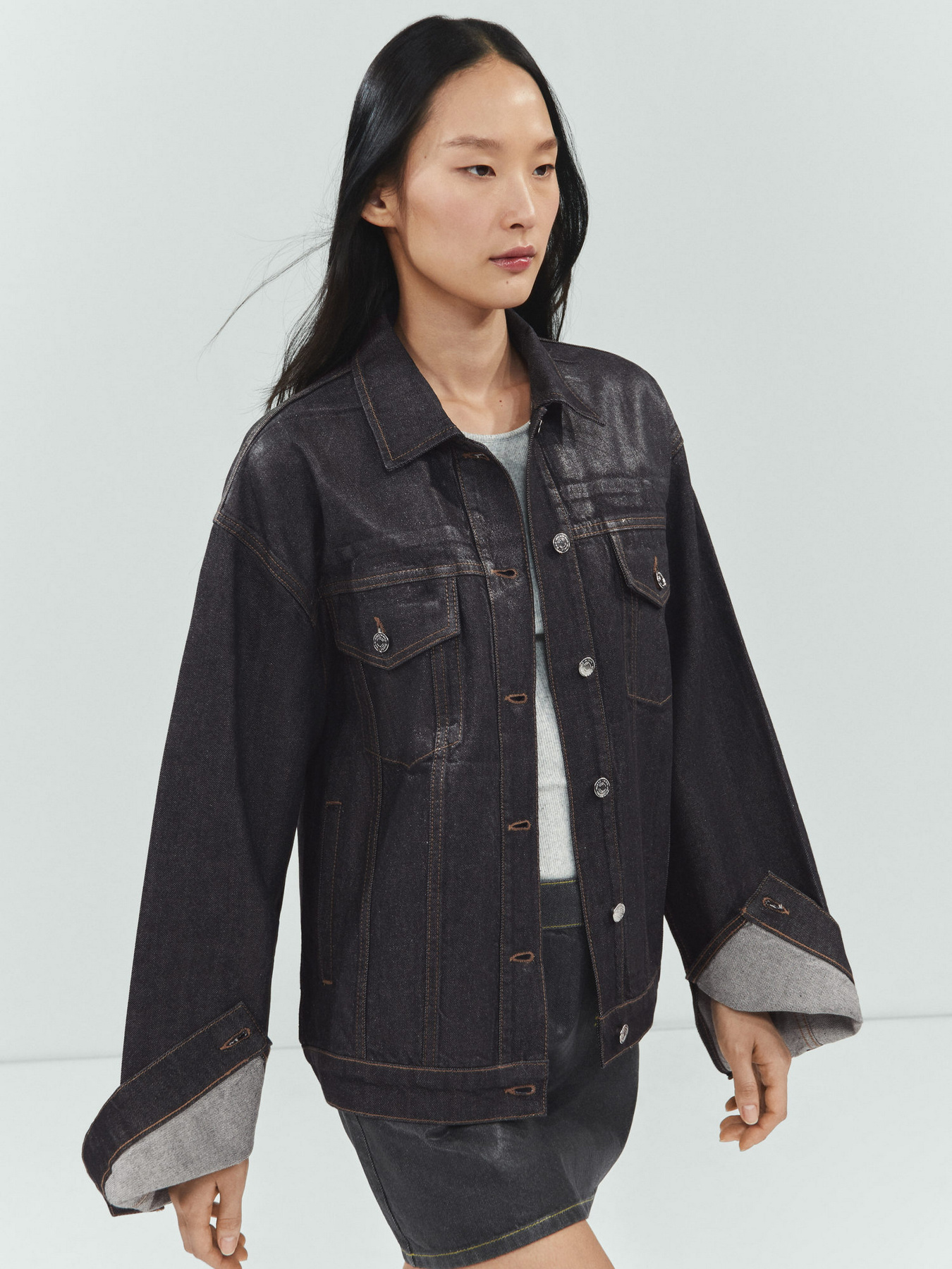 Джинсова куртка MANGO Tamara модель 67093699_TU Фото