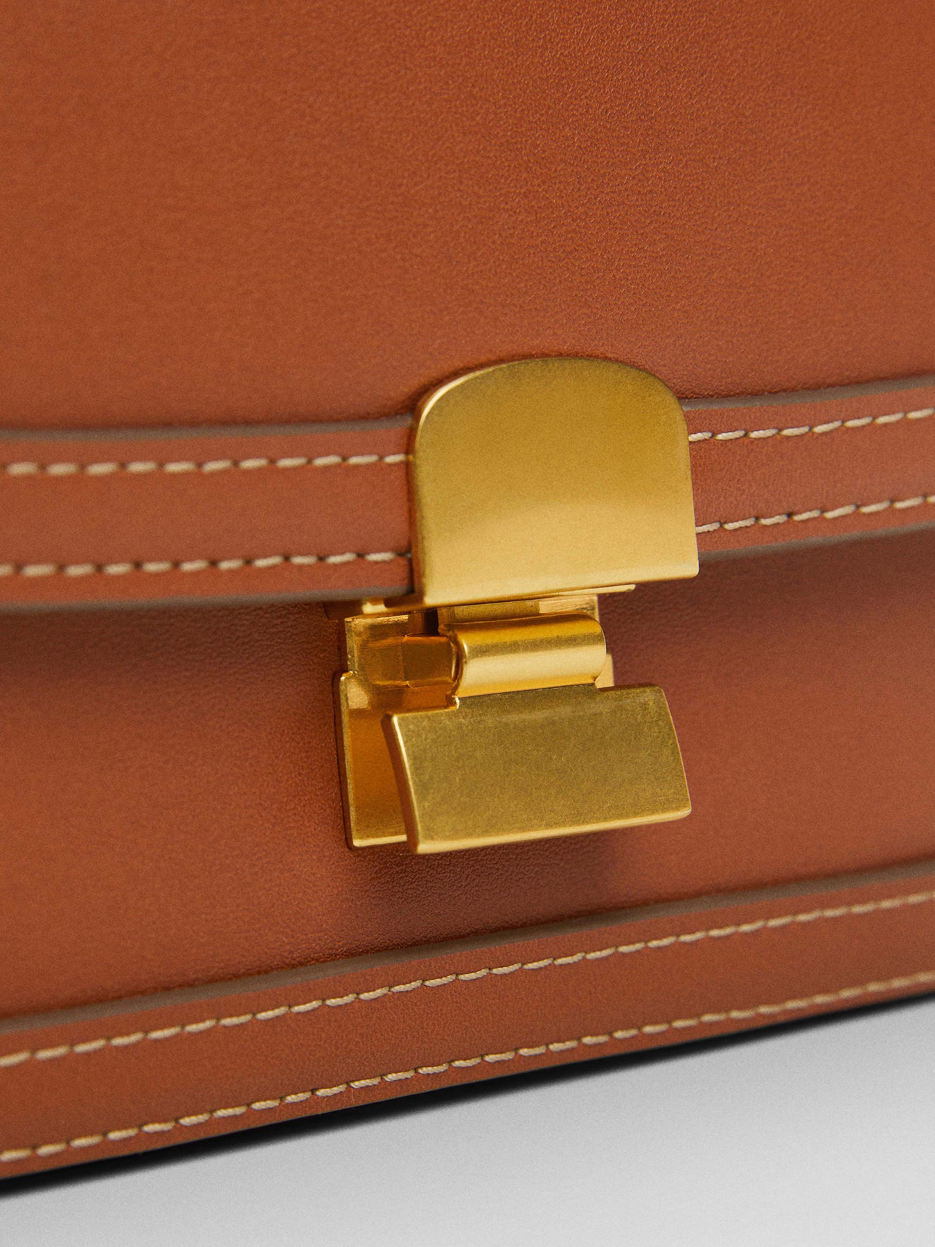 Кросс-боди MANGO Monaco модель 67004484_CU Фото