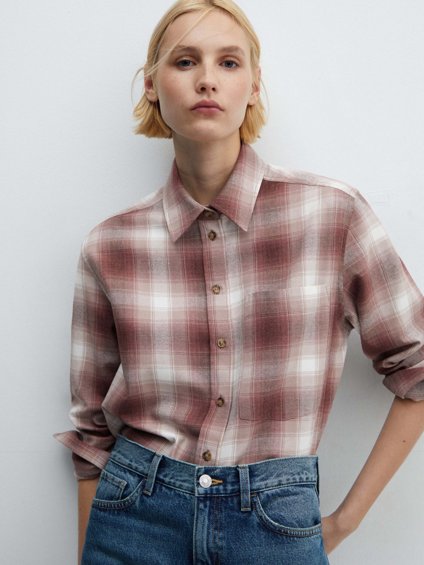 Сорочка повсякденна MANGO Aurelius модель 67034042_70 Сорочка повсякденна MANGO Aurelius модель 67034042_70 Фото