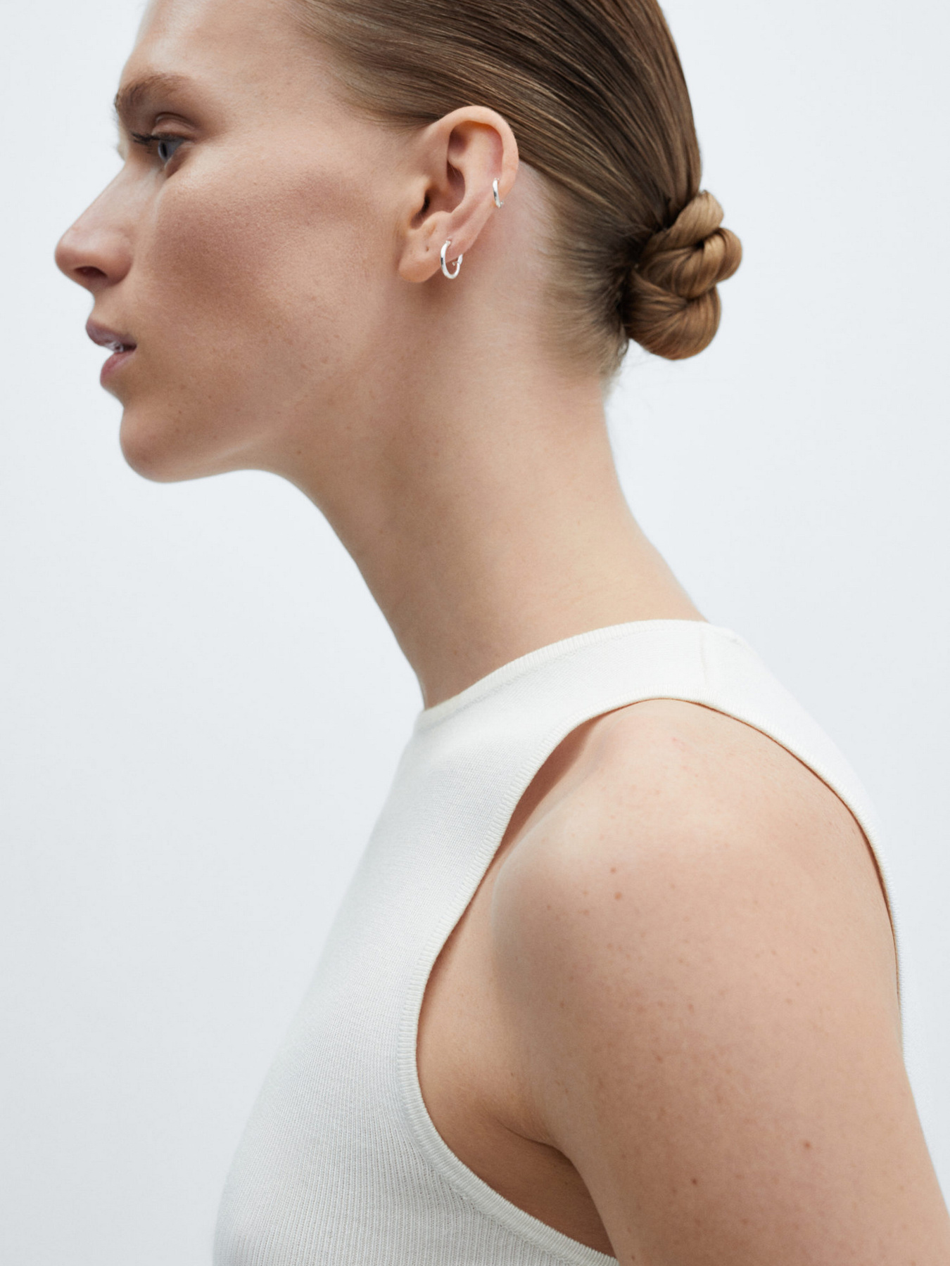 Топ MANGO Hernan модель 67045739_2 Фото