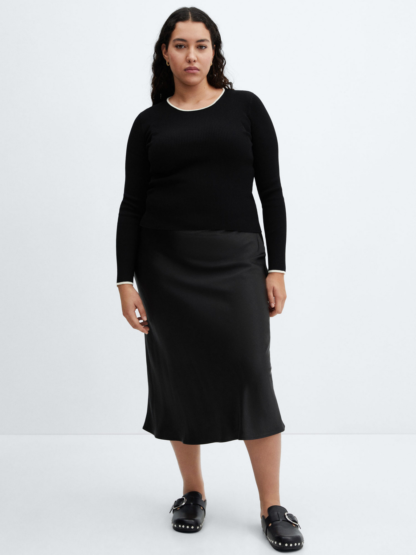 Джемпер MANGO Shadowin модель 67054034_99 Джемпер MANGO Shadowin модель 67054034_99 Фото