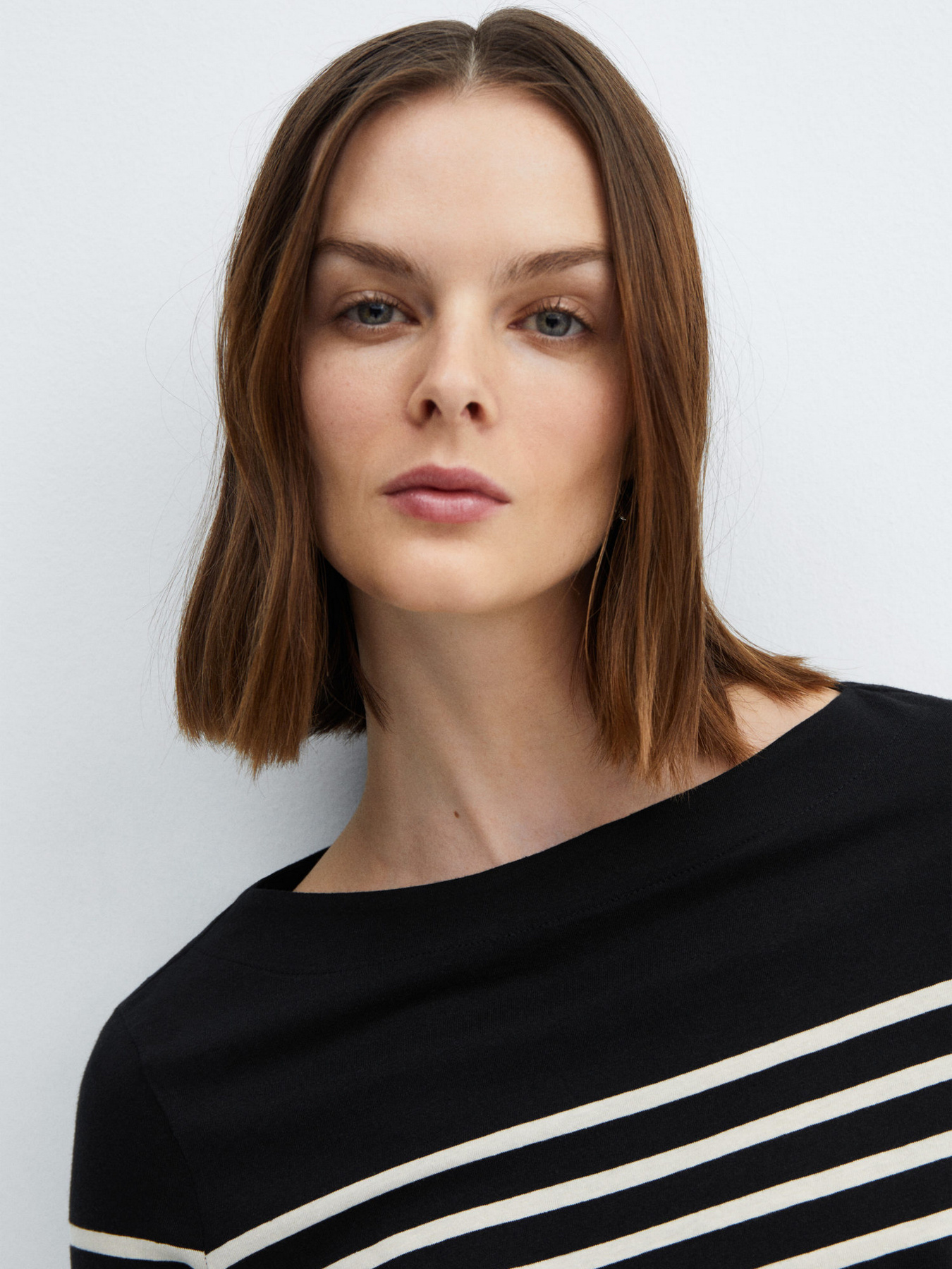 Джемпер MANGO Parisian модель 67055142_99 Фото