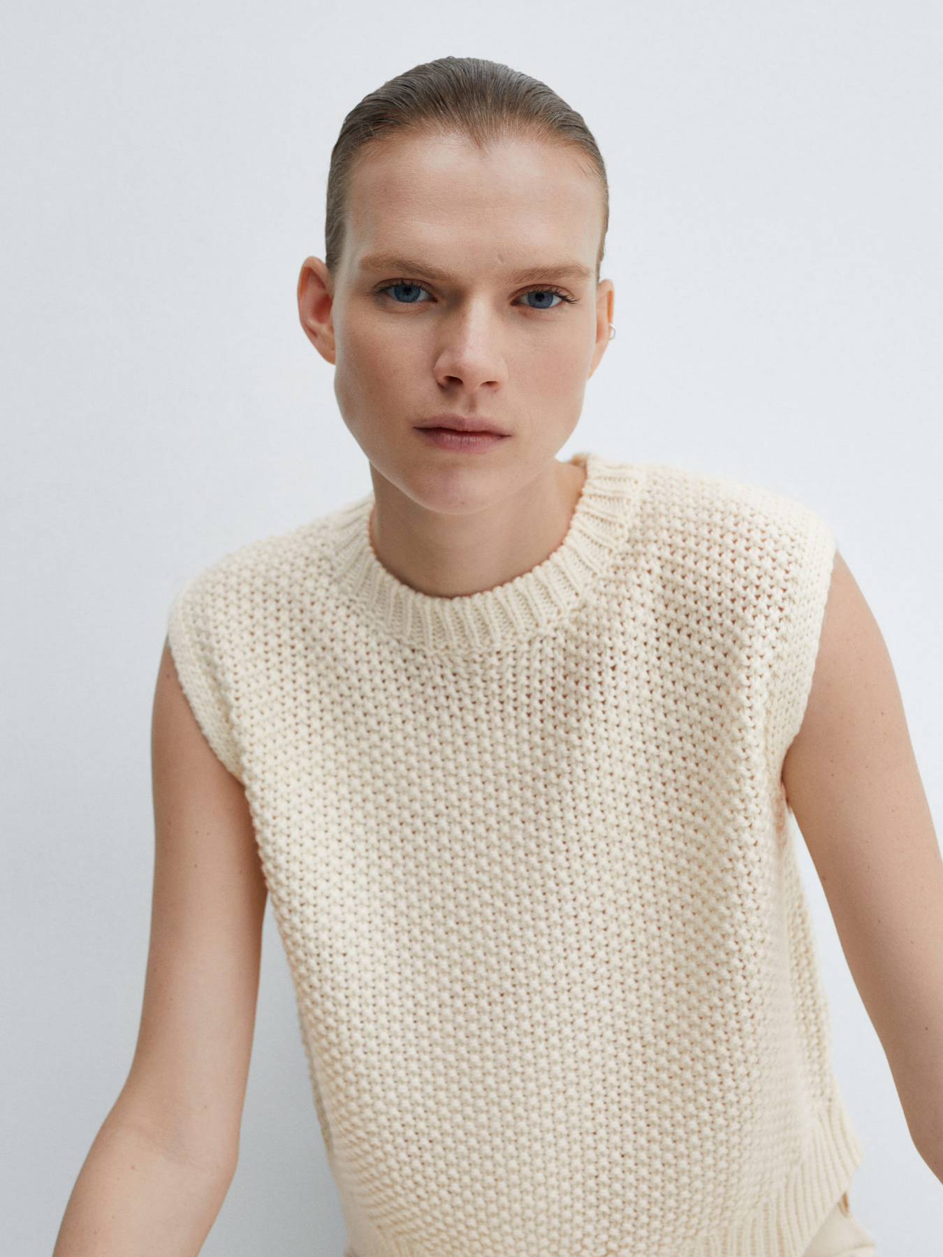 Жилет MANGO Somalia модель 67064034_5 Фото