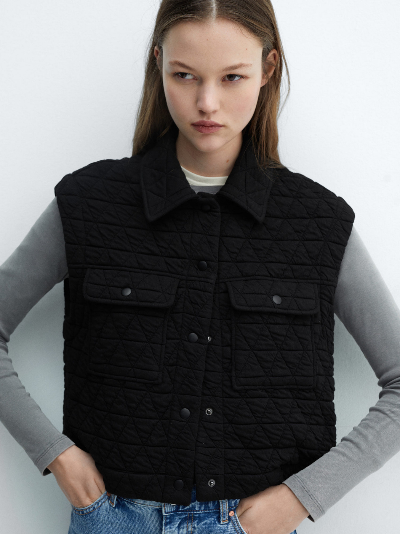 Утеплений жилет MANGO Limba модель 67074034_99 Утеплений жилет MANGO Limba модель 67074034_99 Фото