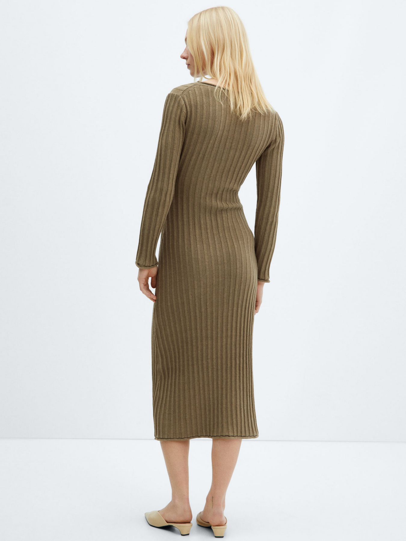 Платье миди MANGO Africa модель 67074050_37 Фото