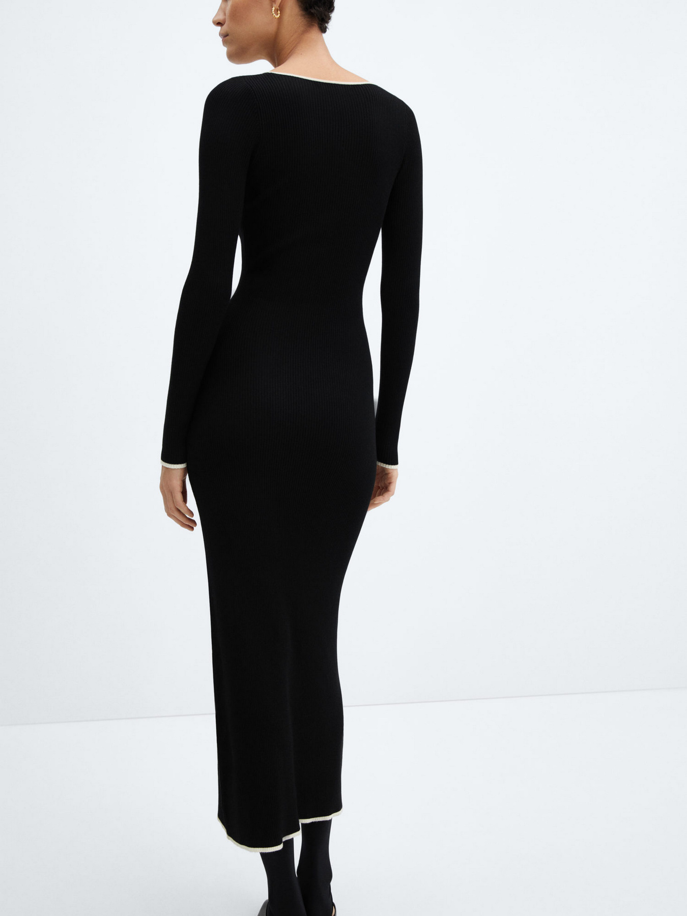 Сукня максі MANGO Shadowin модель 67084043_99 Сукня максі MANGO Shadowin модель 67084043_99 Фото