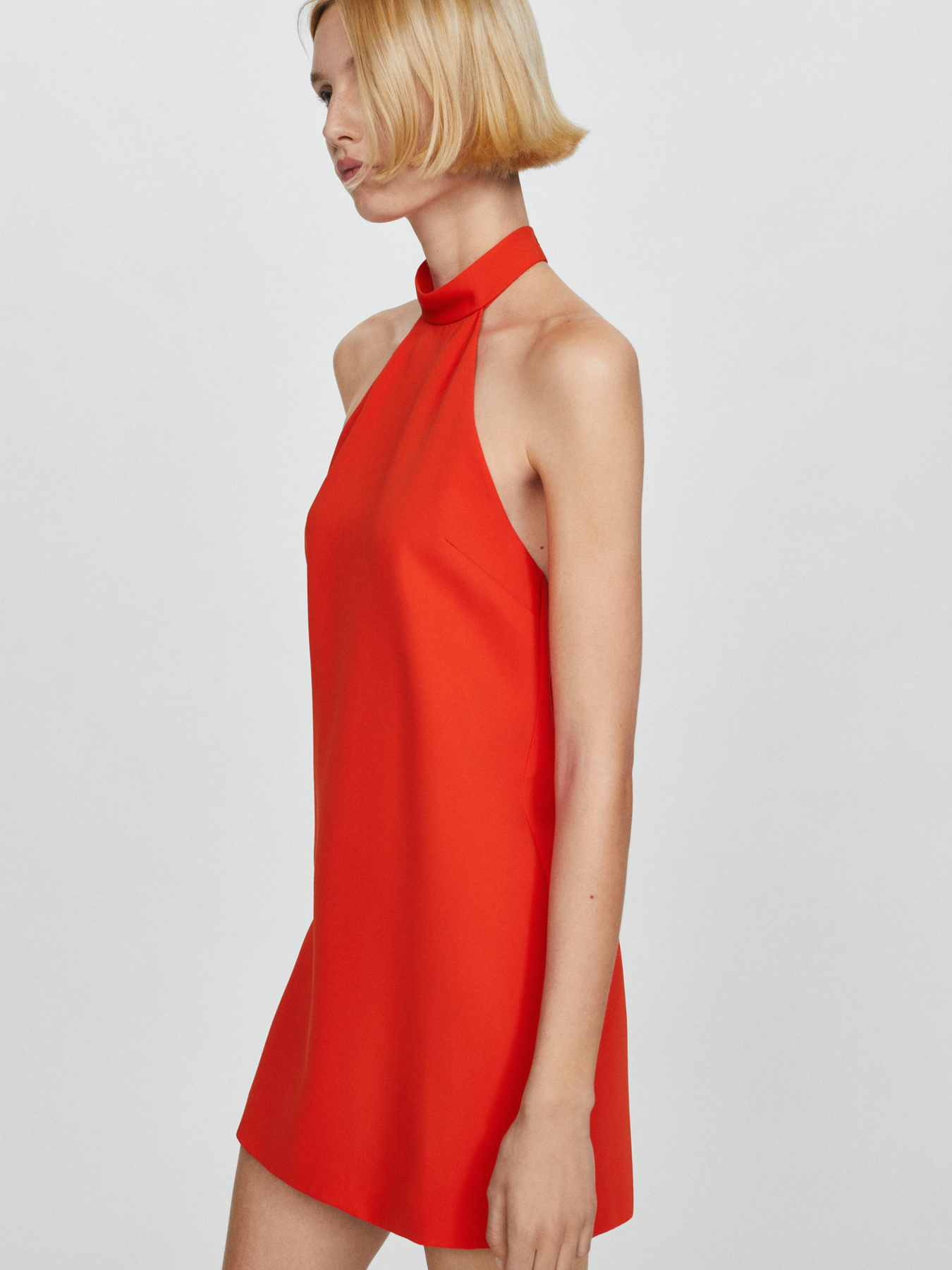 Платье мини MANGO Bobiet модель 67086334_70 Фото