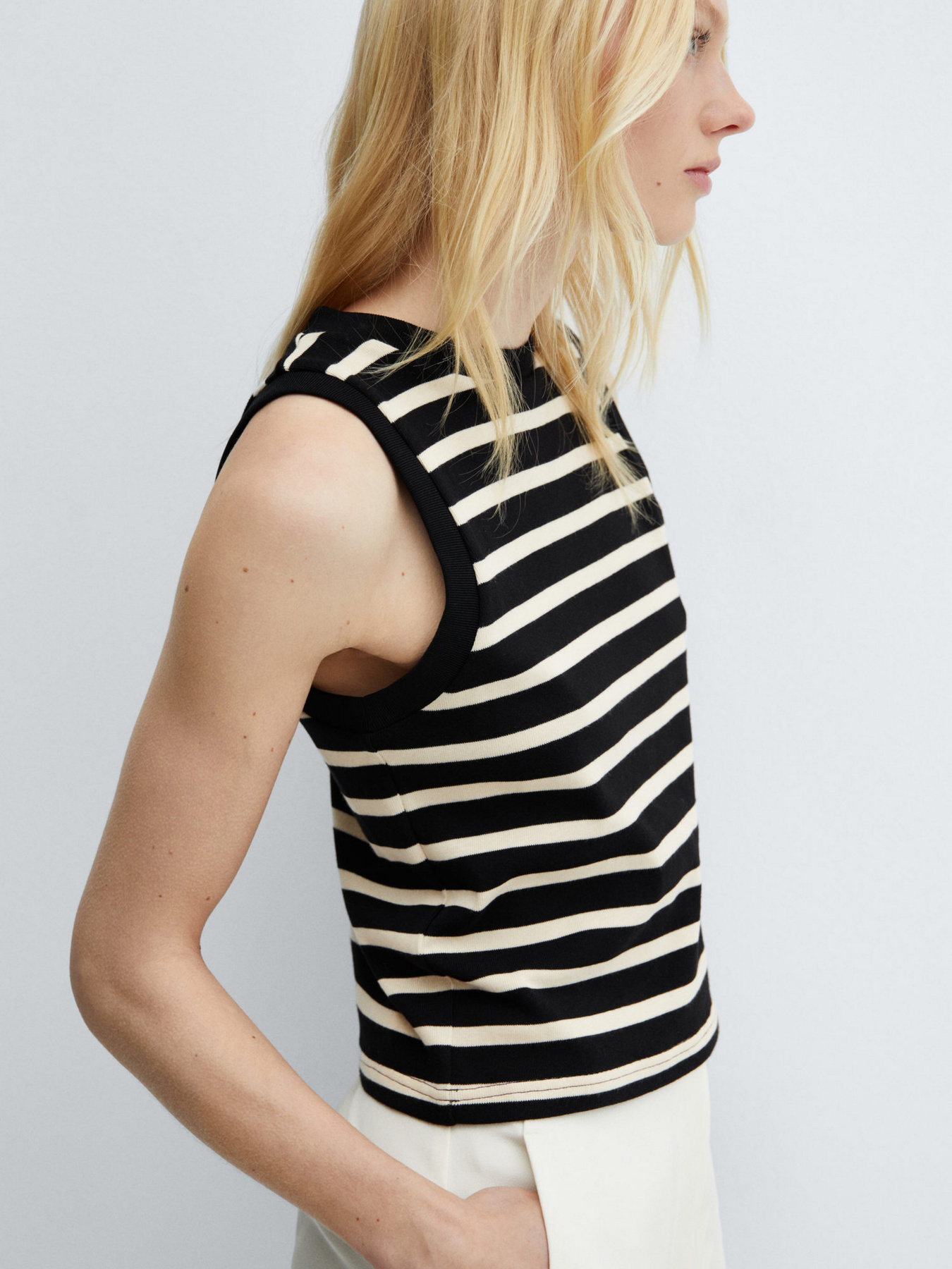 Топ MANGO Porta модель 67094049_99 Фото