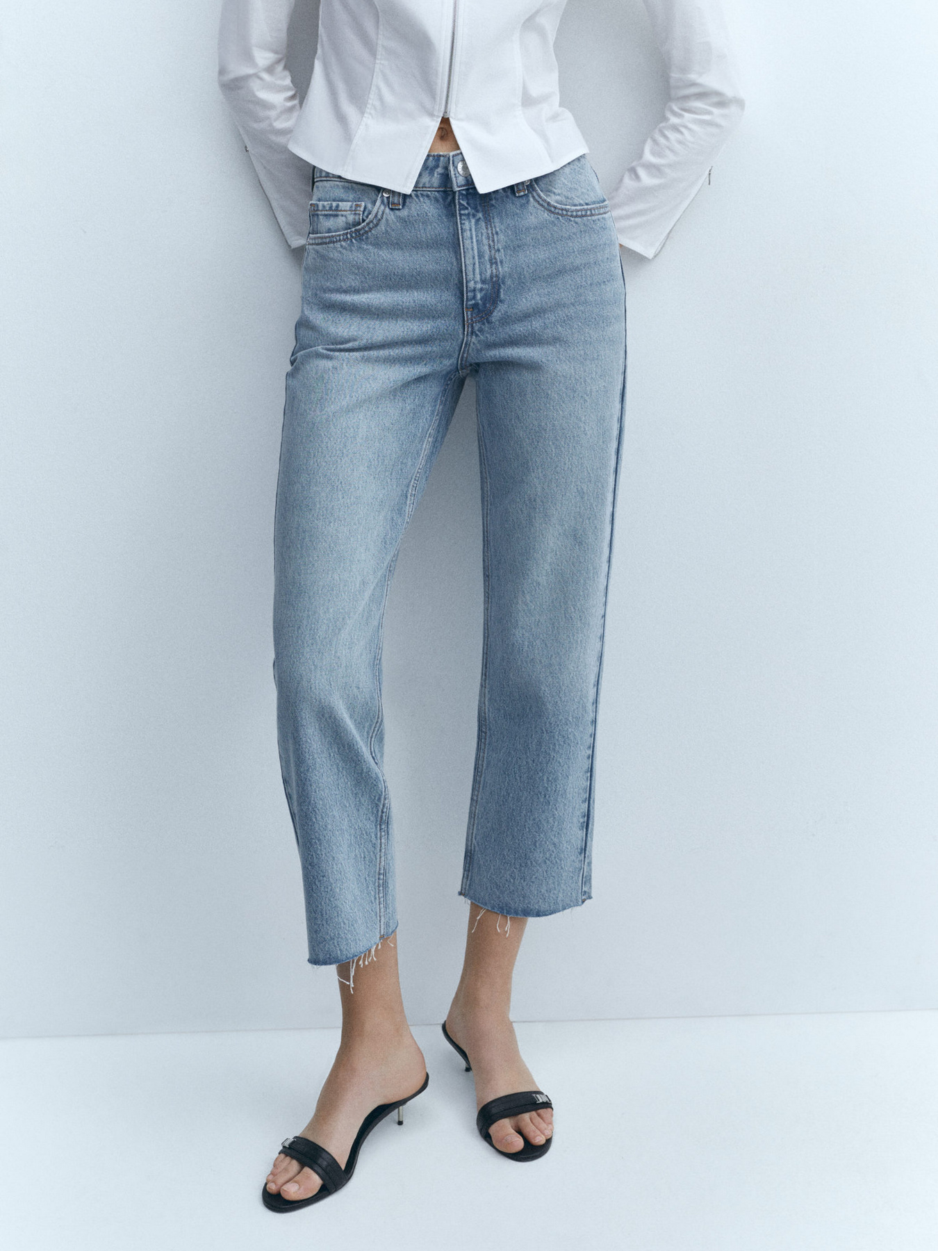 Широкие джинсы MANGO Blanca модель 67095742_TM Фото