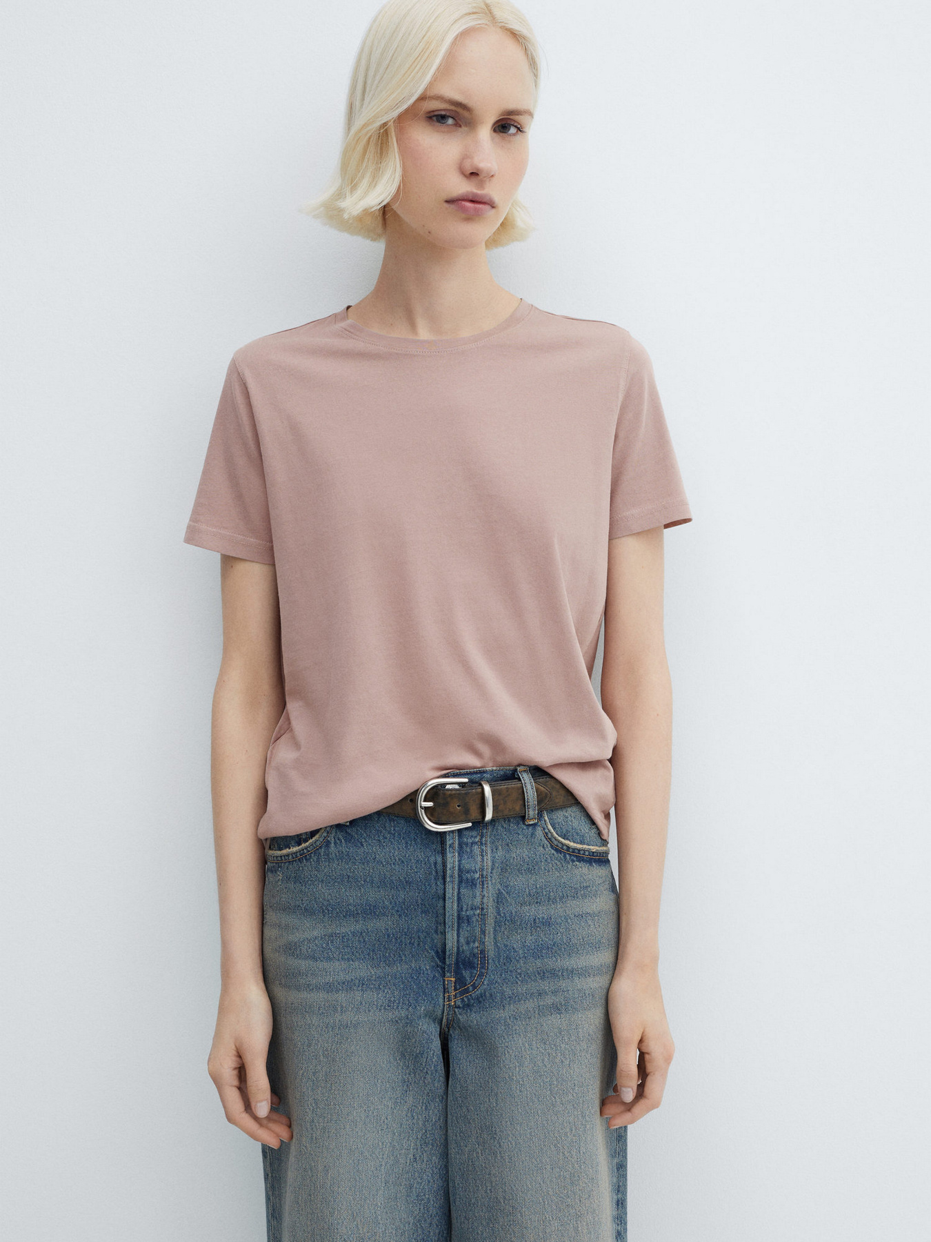 Футболка MANGO Washaca модель 67005748_81 Футболка MANGO Washaca модель 67005748_81 Фото