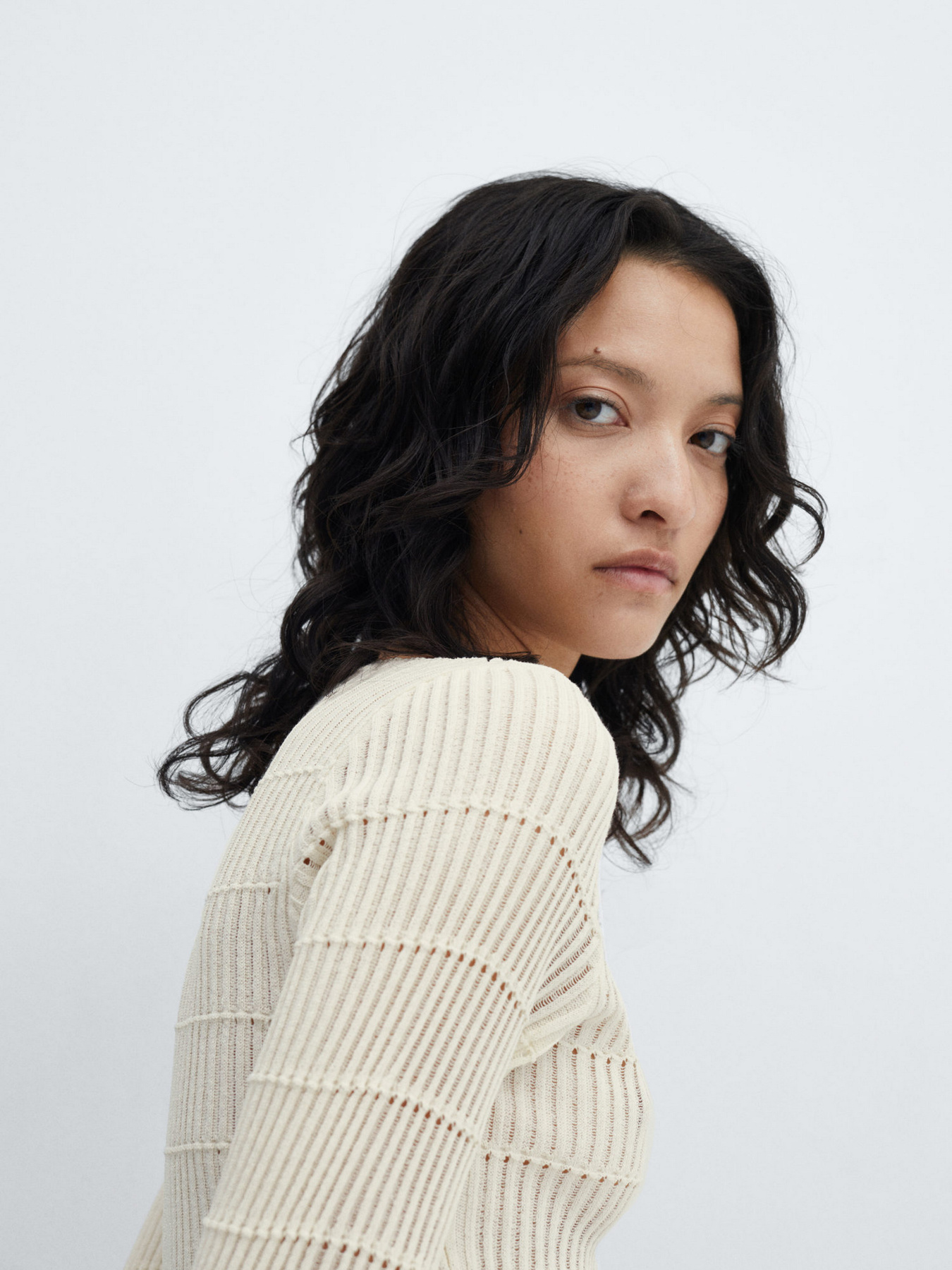 Джемпер MANGO Peton модель 67005757_5 Джемпер MANGO Peton модель 67005757_5 Фото