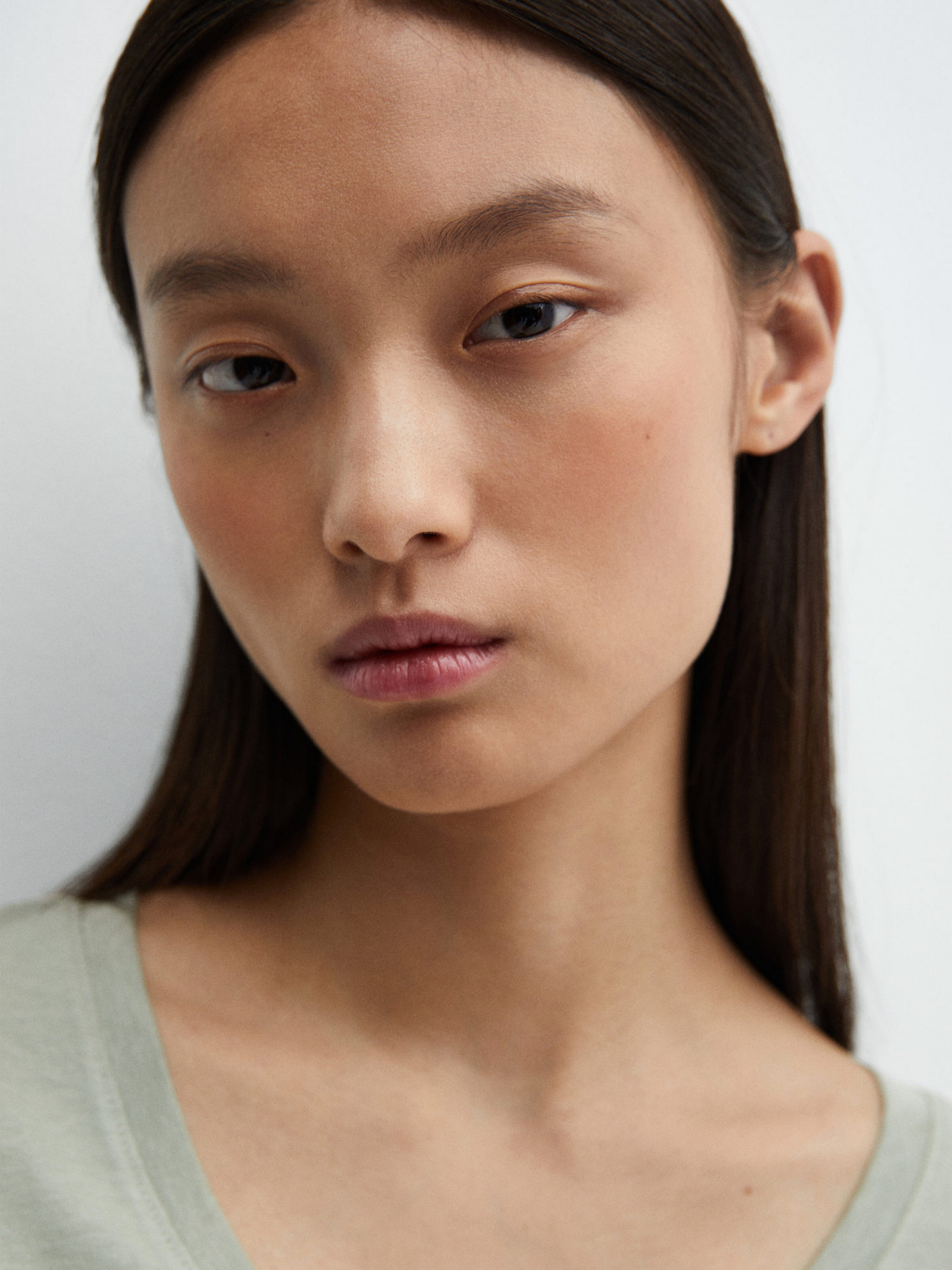 Футболка MANGO Chalapi модель 67010466_43 Футболка MANGO Chalapi модель 67010466_43 Фото