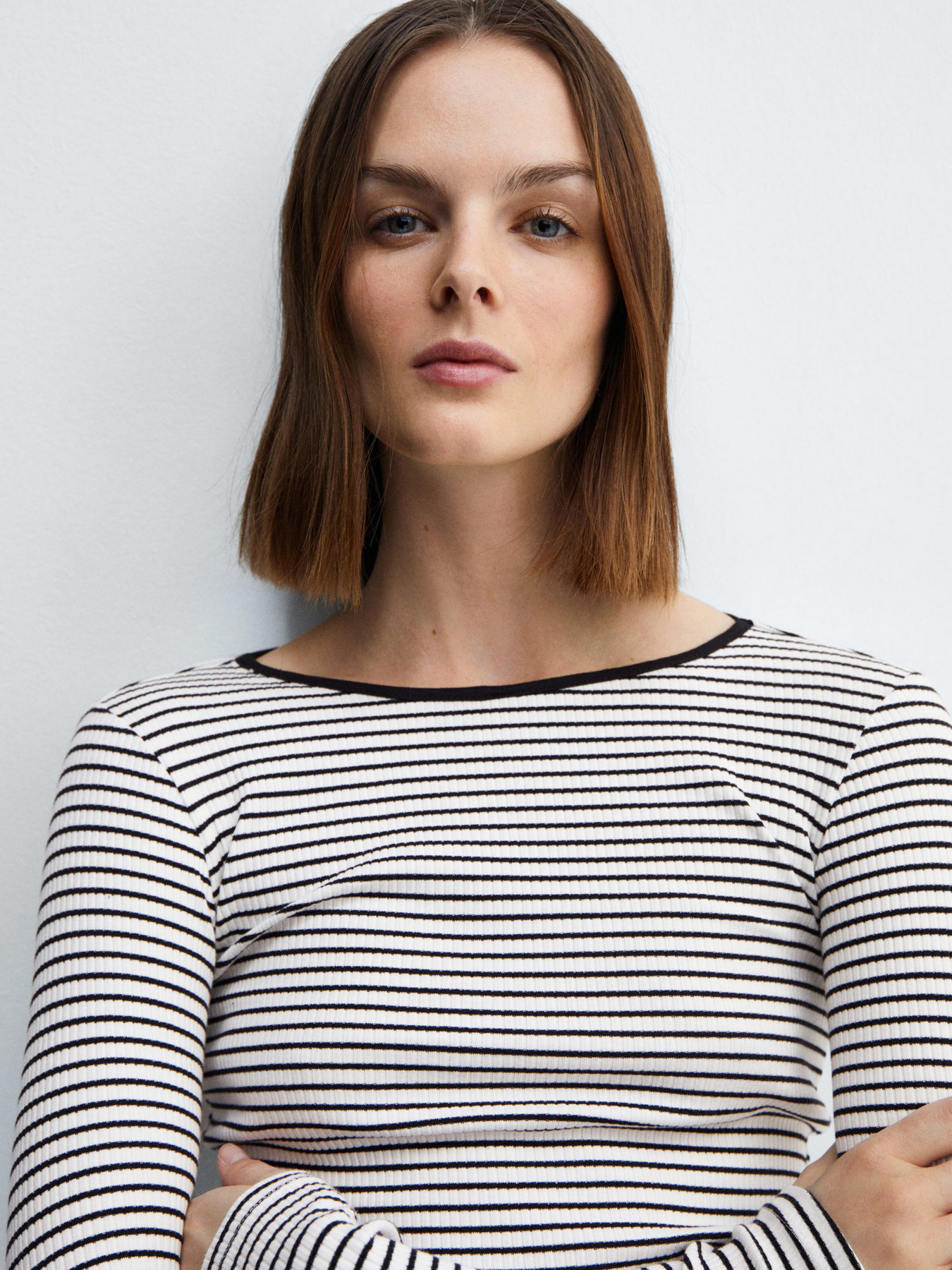 Лонгслів MANGO Eros модель 67024785_2 Фото