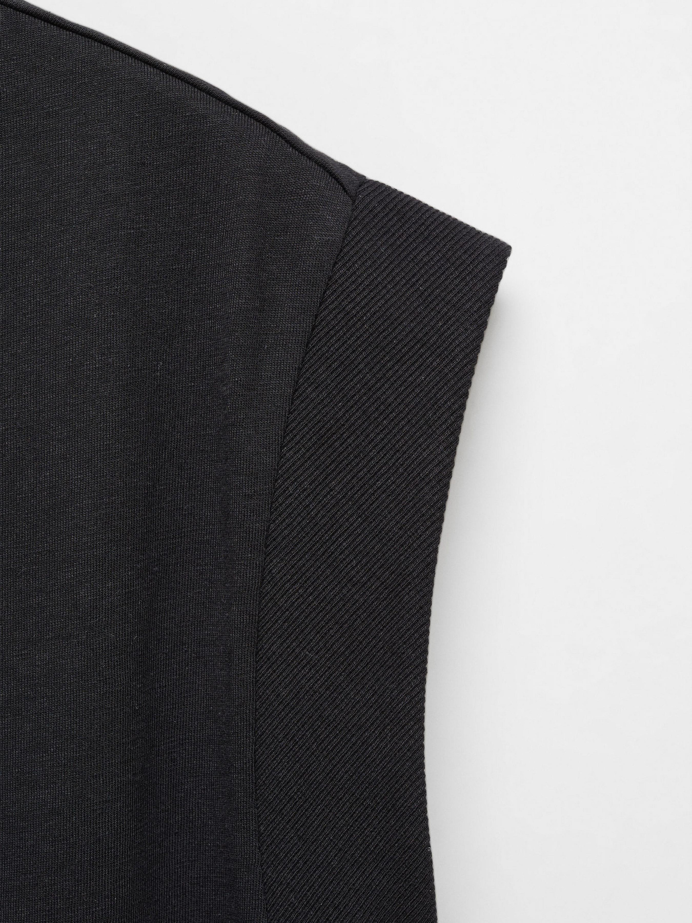 Футболка MANGO Viri модель 67026328_99 Футболка MANGO Viri модель 67026328_99 Фото