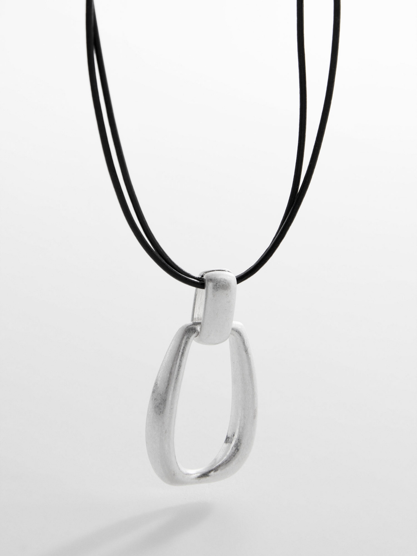 Ожерелья без кулона MANGO модель 67047721_PL Фото