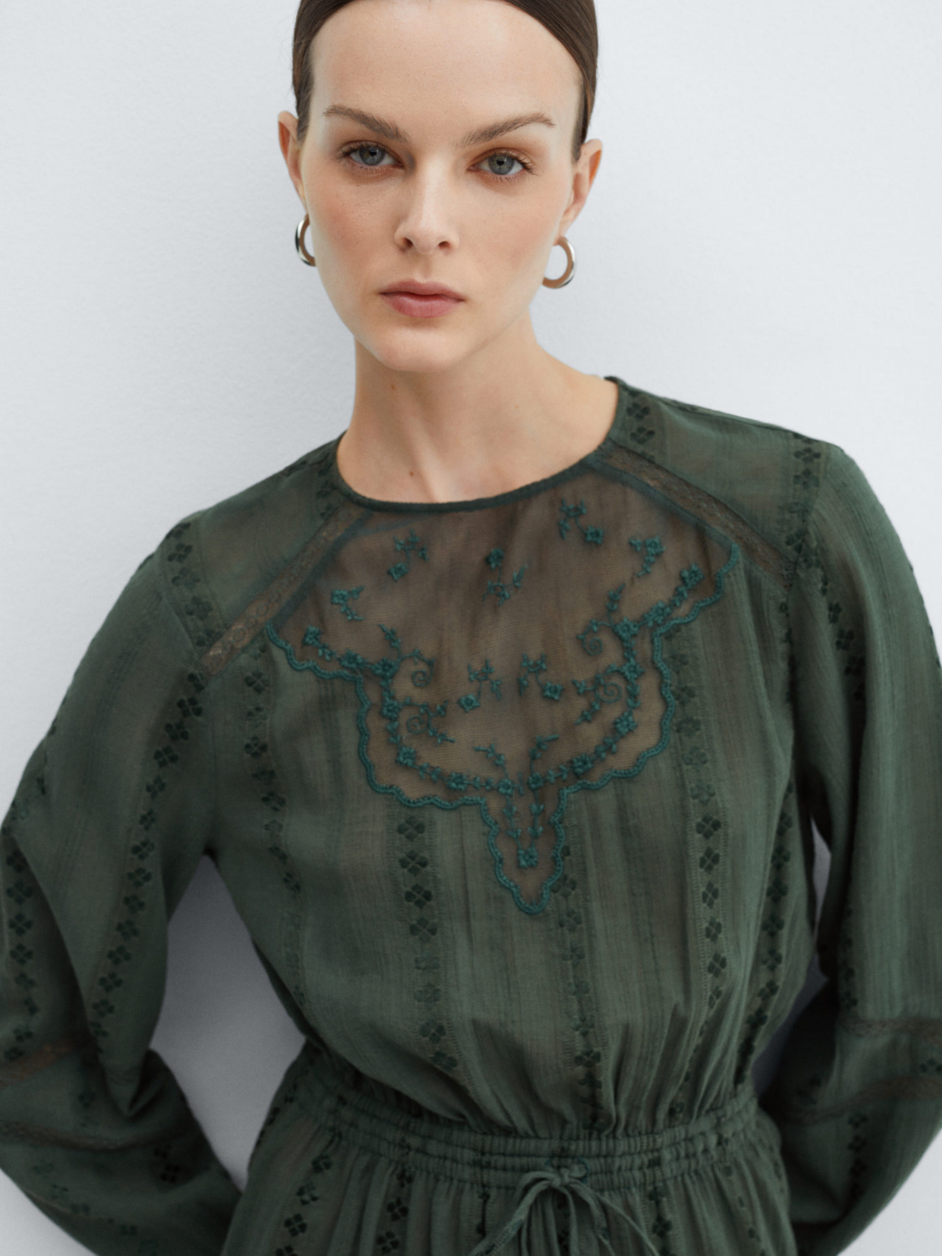 Платье мини MANGO Lucy модель 67036322_43 Фото