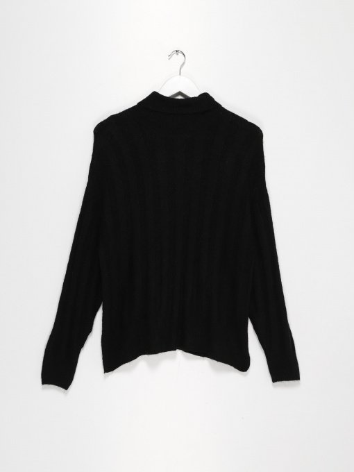 Свитер Monki модель 0909239_чорний Фото