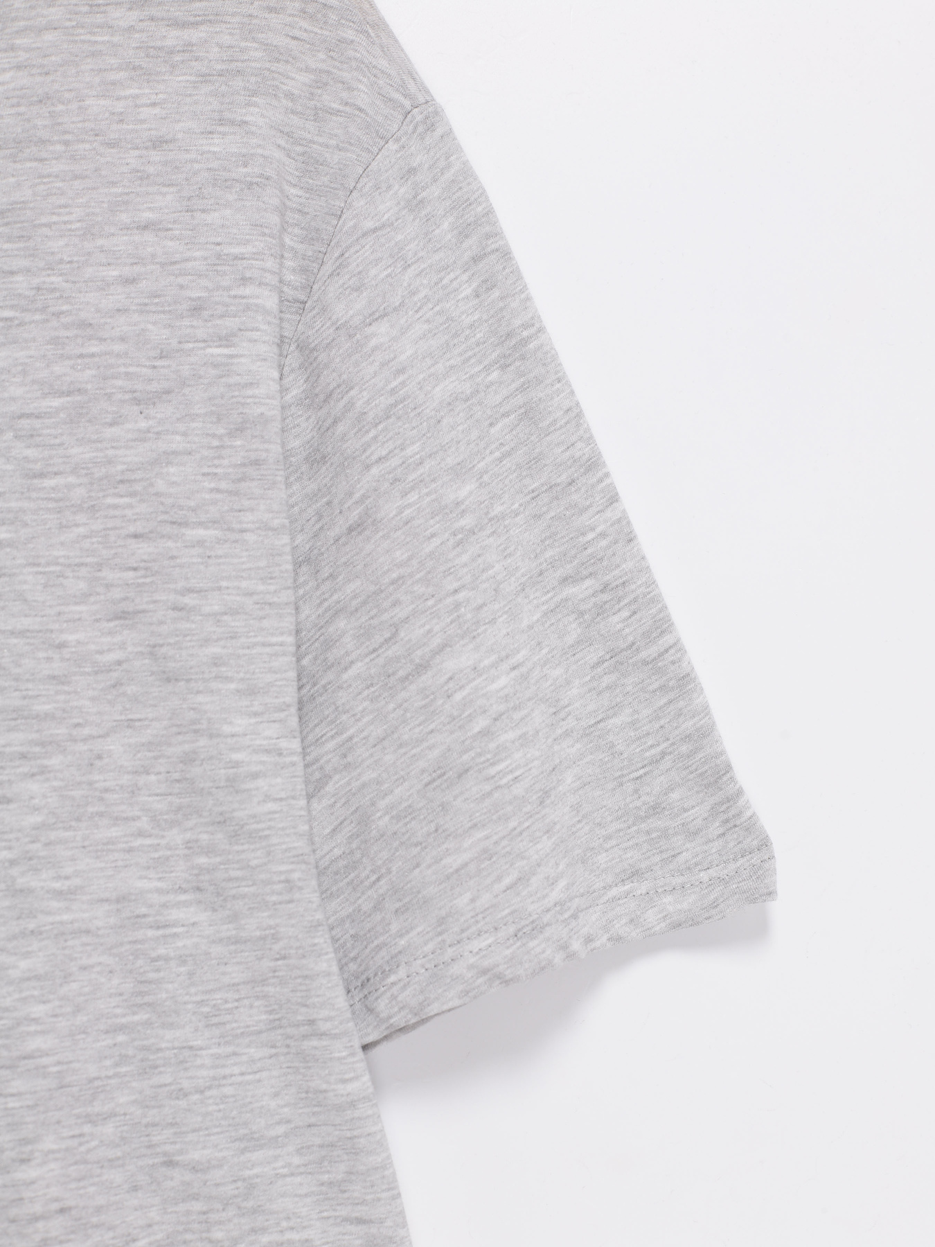 Футболка Monki модель 0691326_сірий Фото