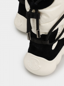Сапоги дутики Moncler модель 12112101_білий з чорним Фото