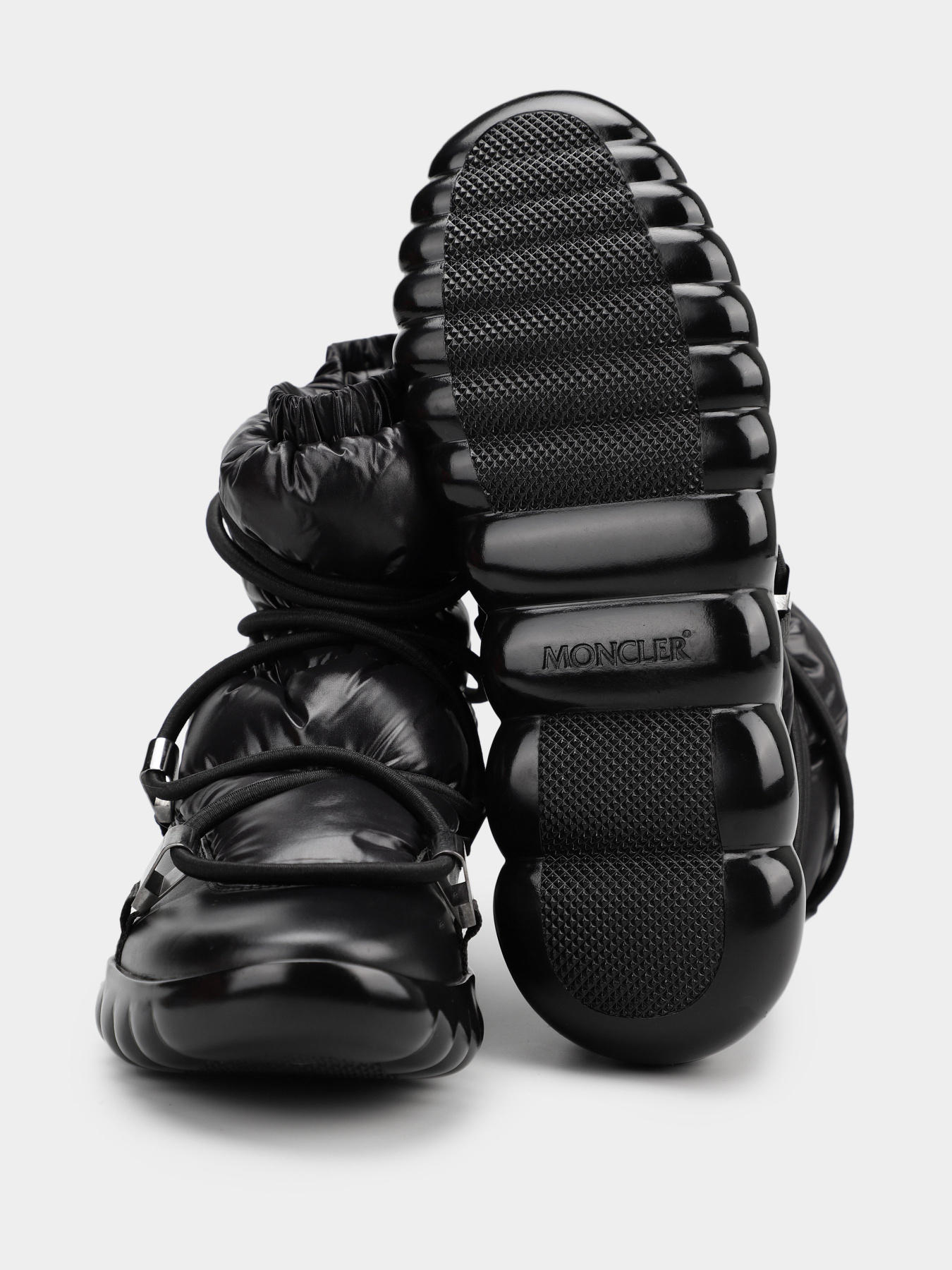 Сапоги дутики Moncler модель 1211209_чорний Фото