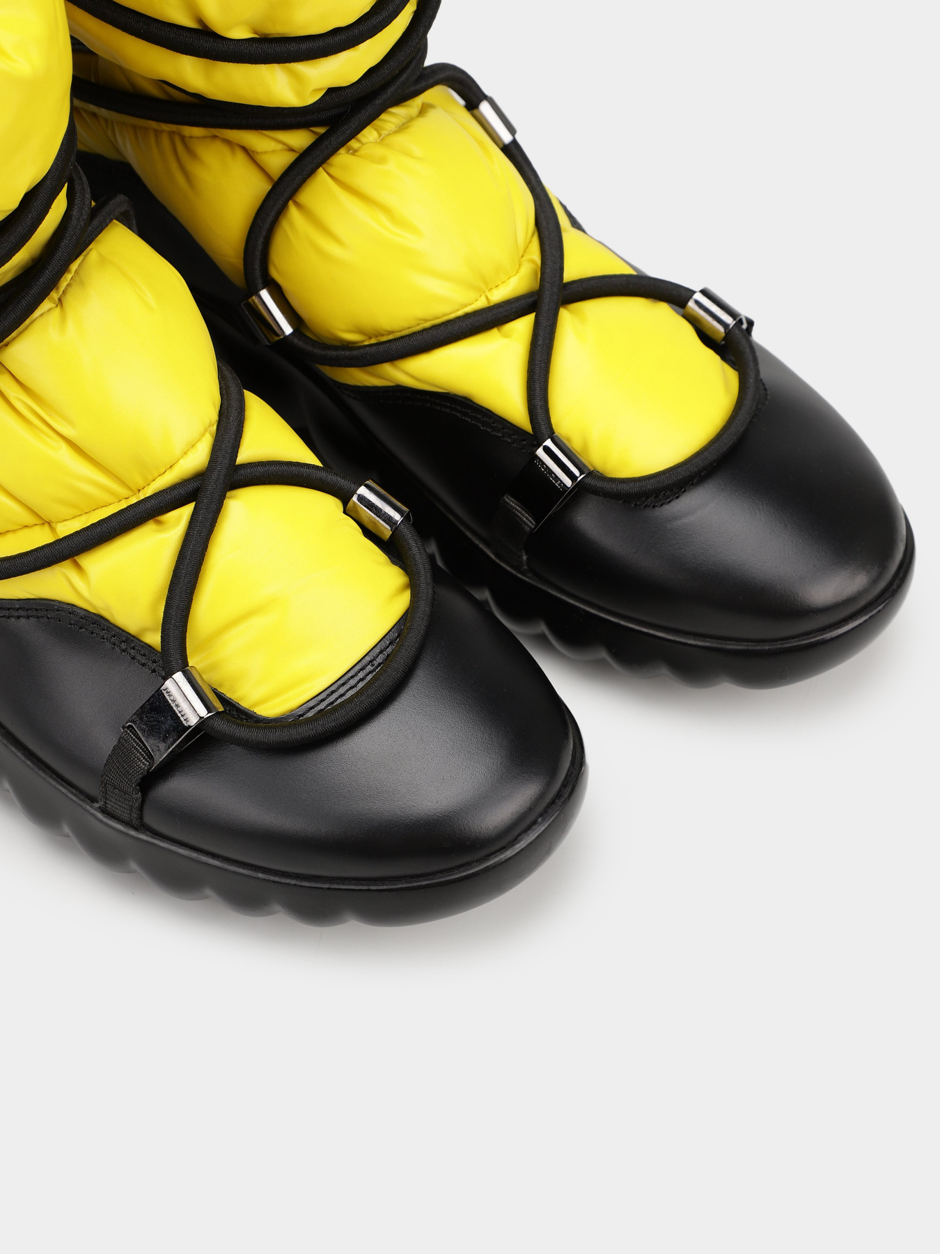 Сапоги дутики Moncler модель 12112091_жовтий з чорним Фото