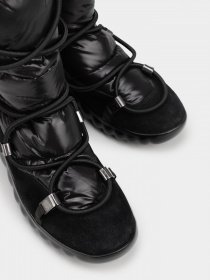 Сапоги дутики Moncler модель 1211210_чорний Фото