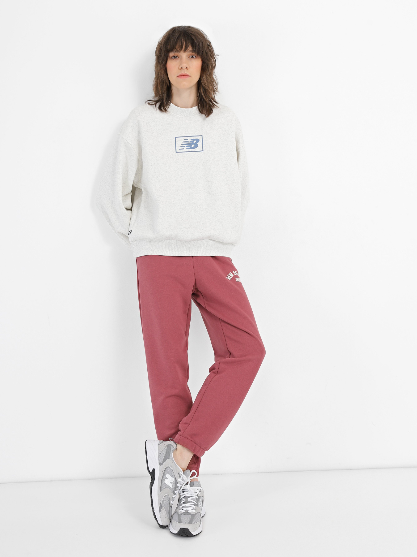 Спортивні штани New Balance Essentials Varsity модель WP33551WAD Фото