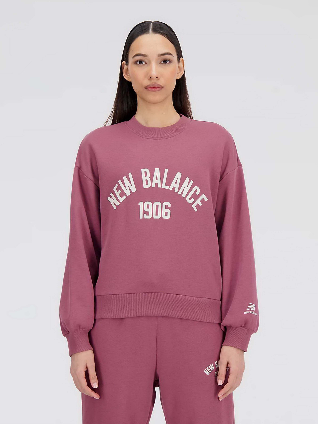 Свитшот New Balance Essentials Varsity модель WT33553WAD Фото