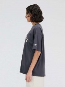 Футболка New Balance Essentials Varsity модель WT33554ACK Фото