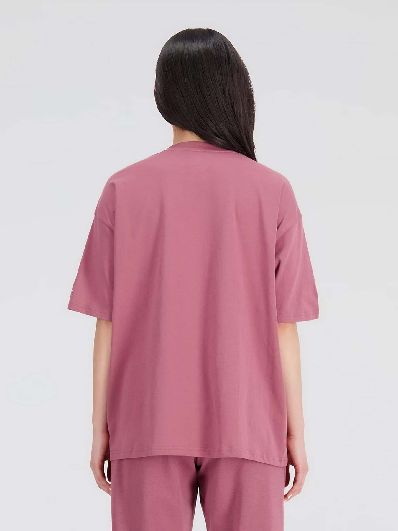 Футболка New Balance Essentials Varsity модель WT33554WAD Фото