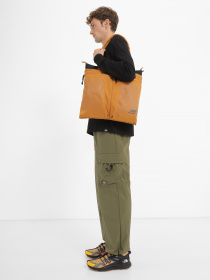 Сумка New Balance Dual Pockets модель LAB33017TOB Фото