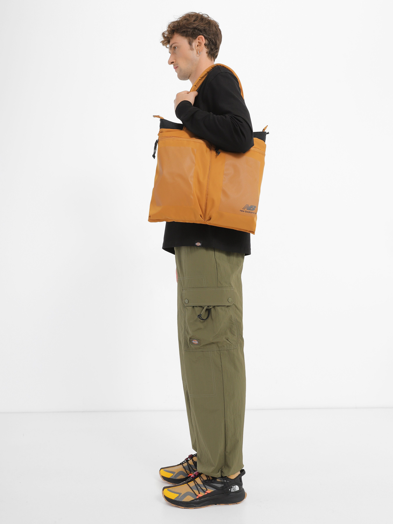 Сумка New Balance Dual Pockets модель LAB33017TOB Фото