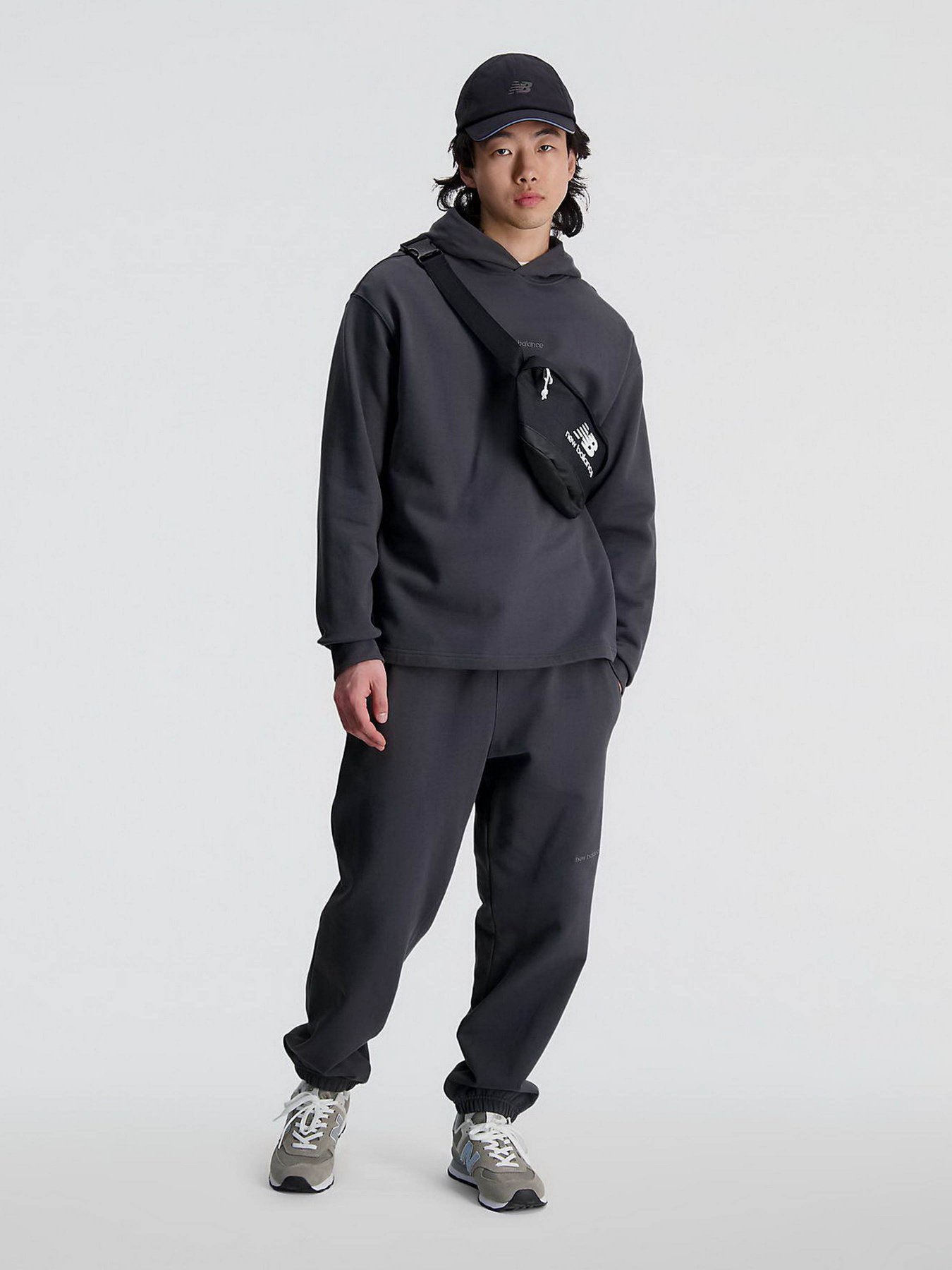 Худи New Balance Athletics Linear модель MT33559ACK Фото