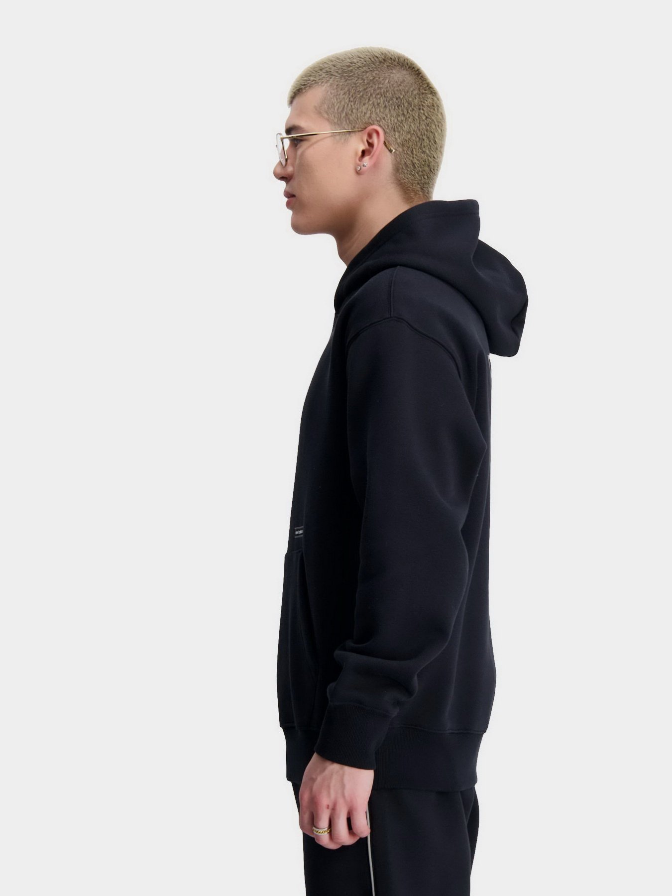 Худі New Balance Essentials Winter модель MT33516BK Худі New Balance Essentials Winter модель MT33516BK Фото