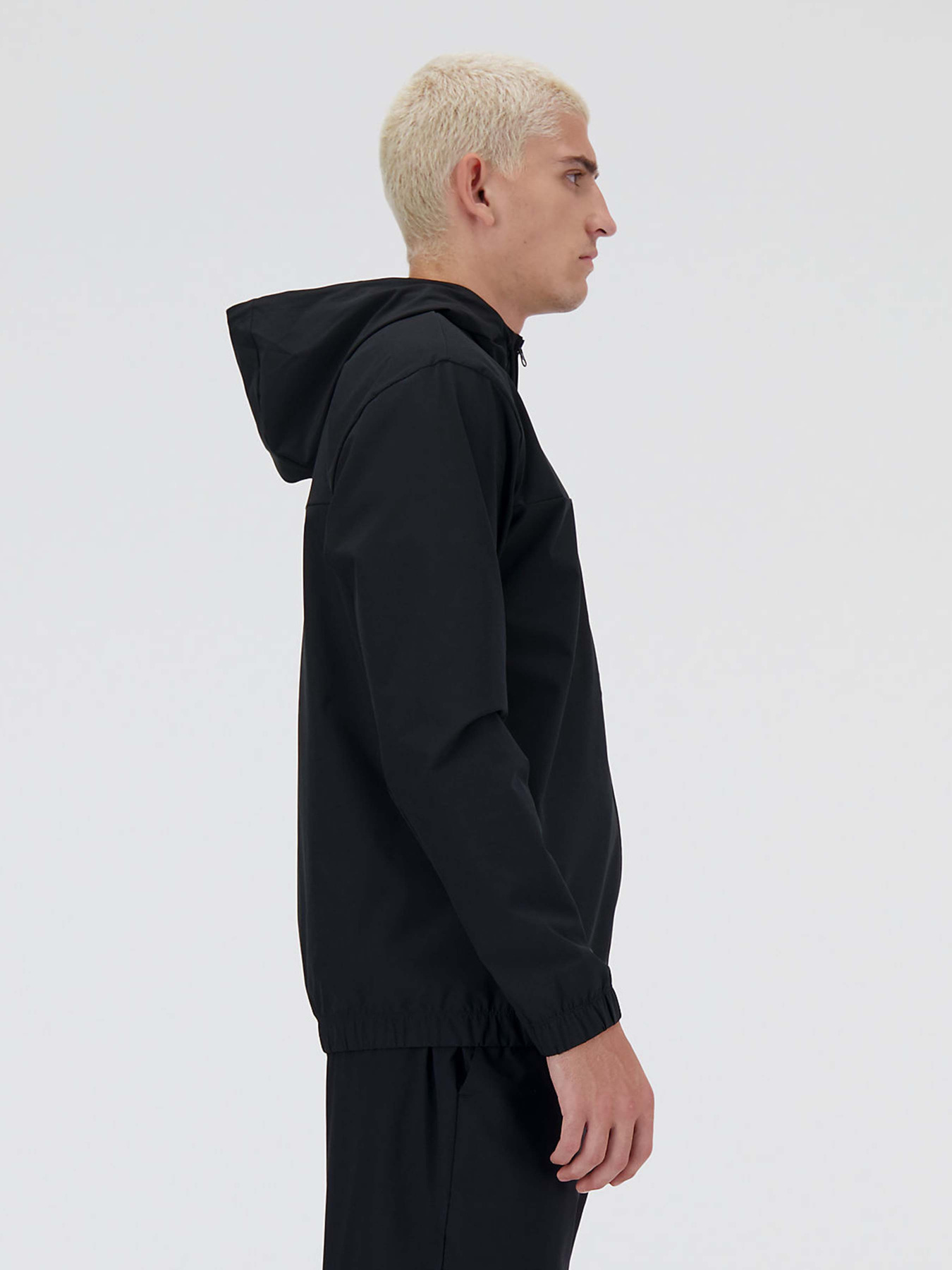 Ветровка New Balance Woven модель MJ41018BK Фото