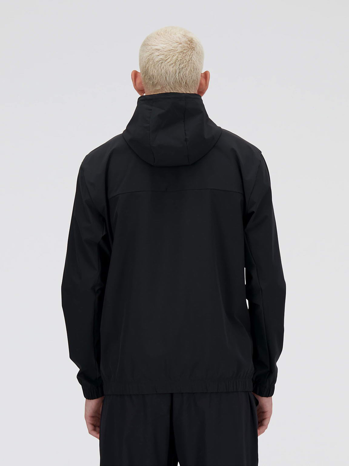 Ветровка New Balance WOVEN модель MJ41018BK Ветровка New Balance WOVEN модель MJ41018BK Фото