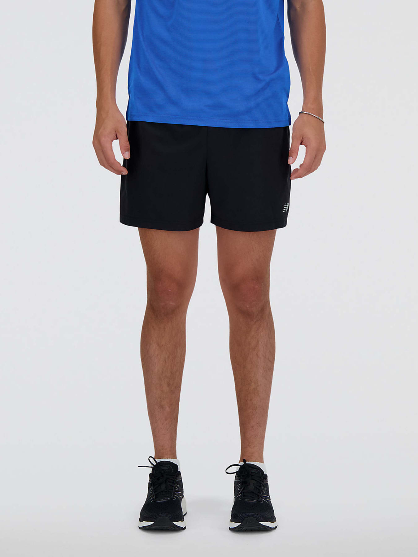 Шорты спортивные New Balance Sport Essentials Short 5 модель MS41227BK Фото