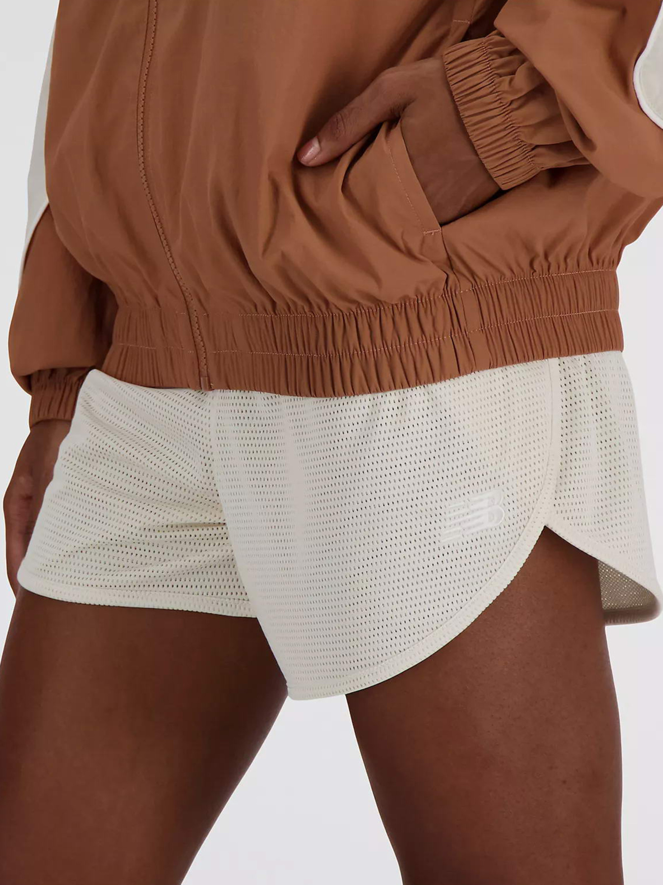 Повседневные шорты New Balance ATHLETICS модель WS41510LIN Фото